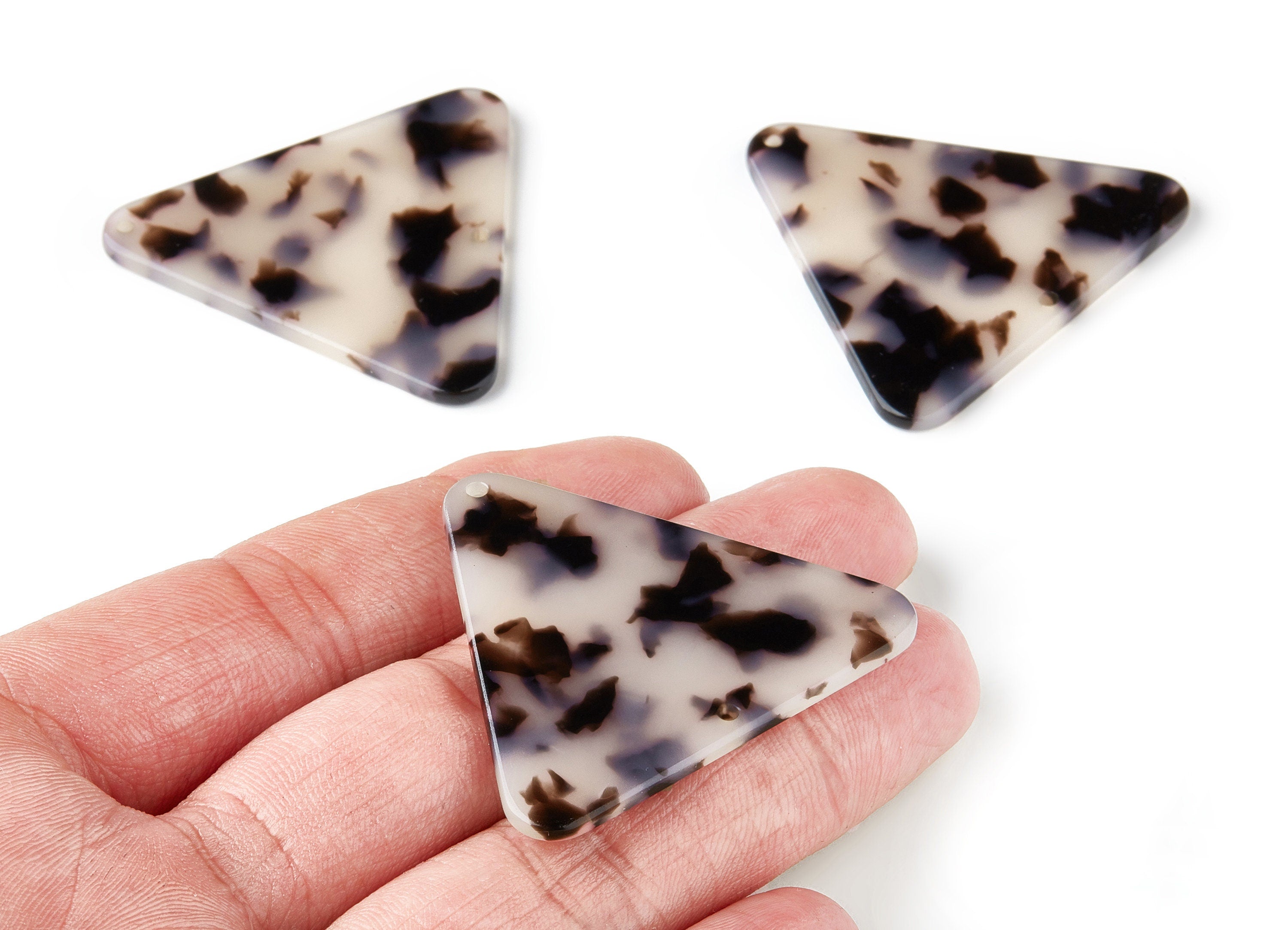 Acetate Acrylic Connector - 2 Holes - Blonde Tortoise Shell Earrings - Triangle Connector - Color Code: A06 - 44.83x39.95x2.55mm - AC1434A - DOMEDBAZAAR