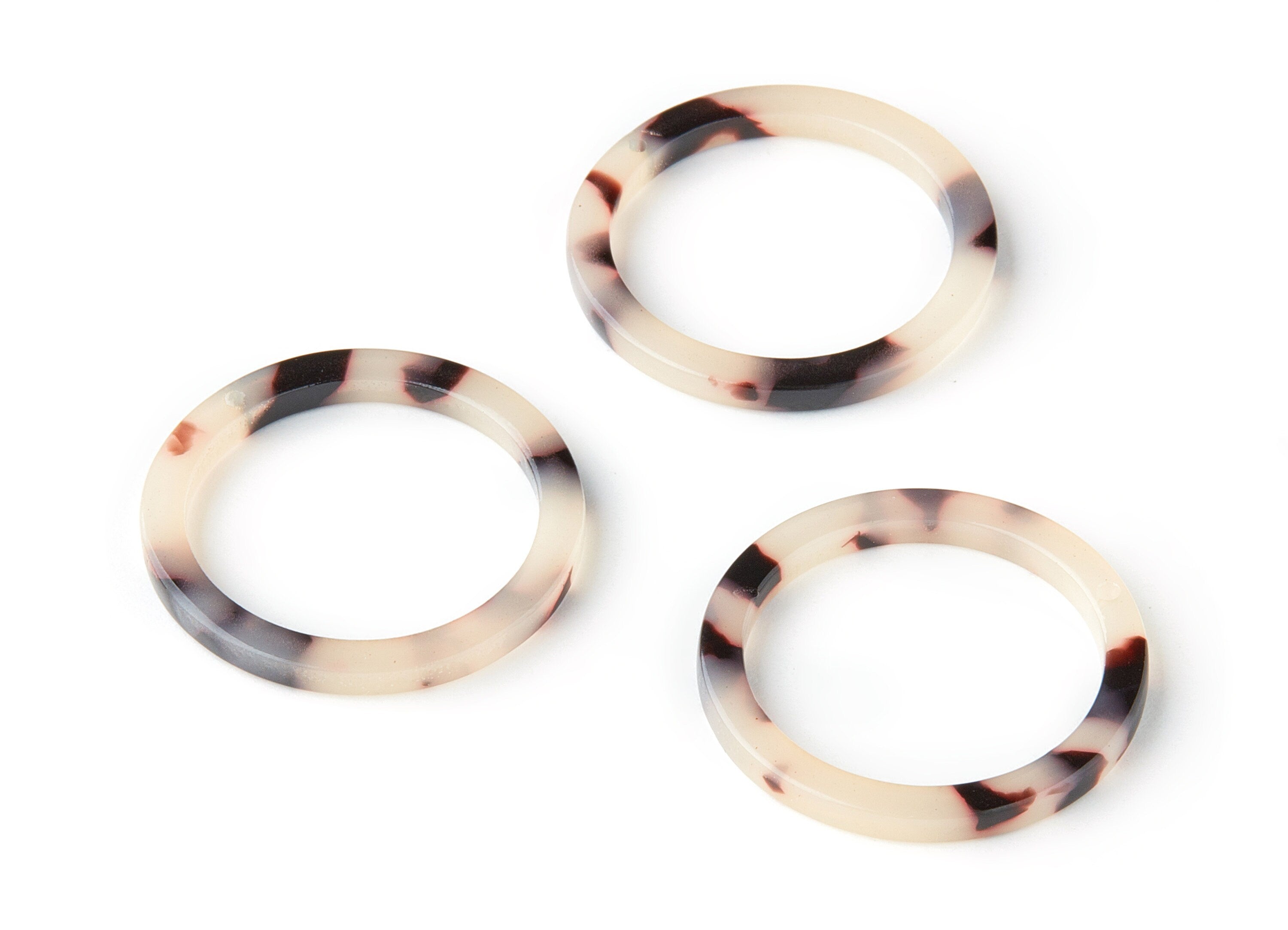 Acetate Circle Charms - Blonde Tortoise Shell Earrings - Circle Pendant - Earring Findings - Color Code: A07 - 27x27x2.85mm - AC1154J - DOMEDBAZAAR