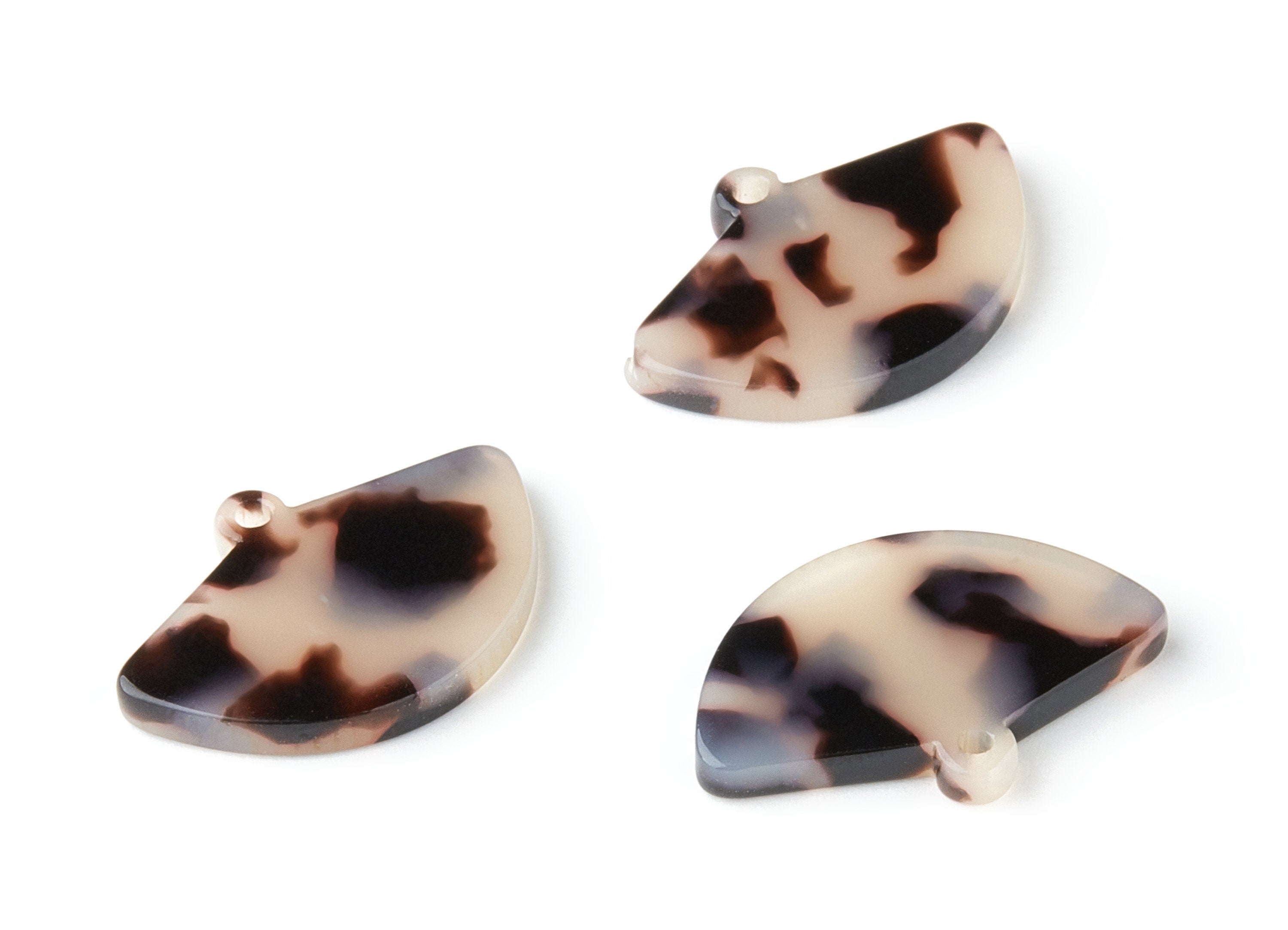 Acetate Acrylic Earring Charm - Blonde Tortoise Shell Earrings - Fan Shaped Pendant - Color Code: A07 - 22.5x15.3x2.5mm - AC1559-A07 - DOMEDBAZAAR