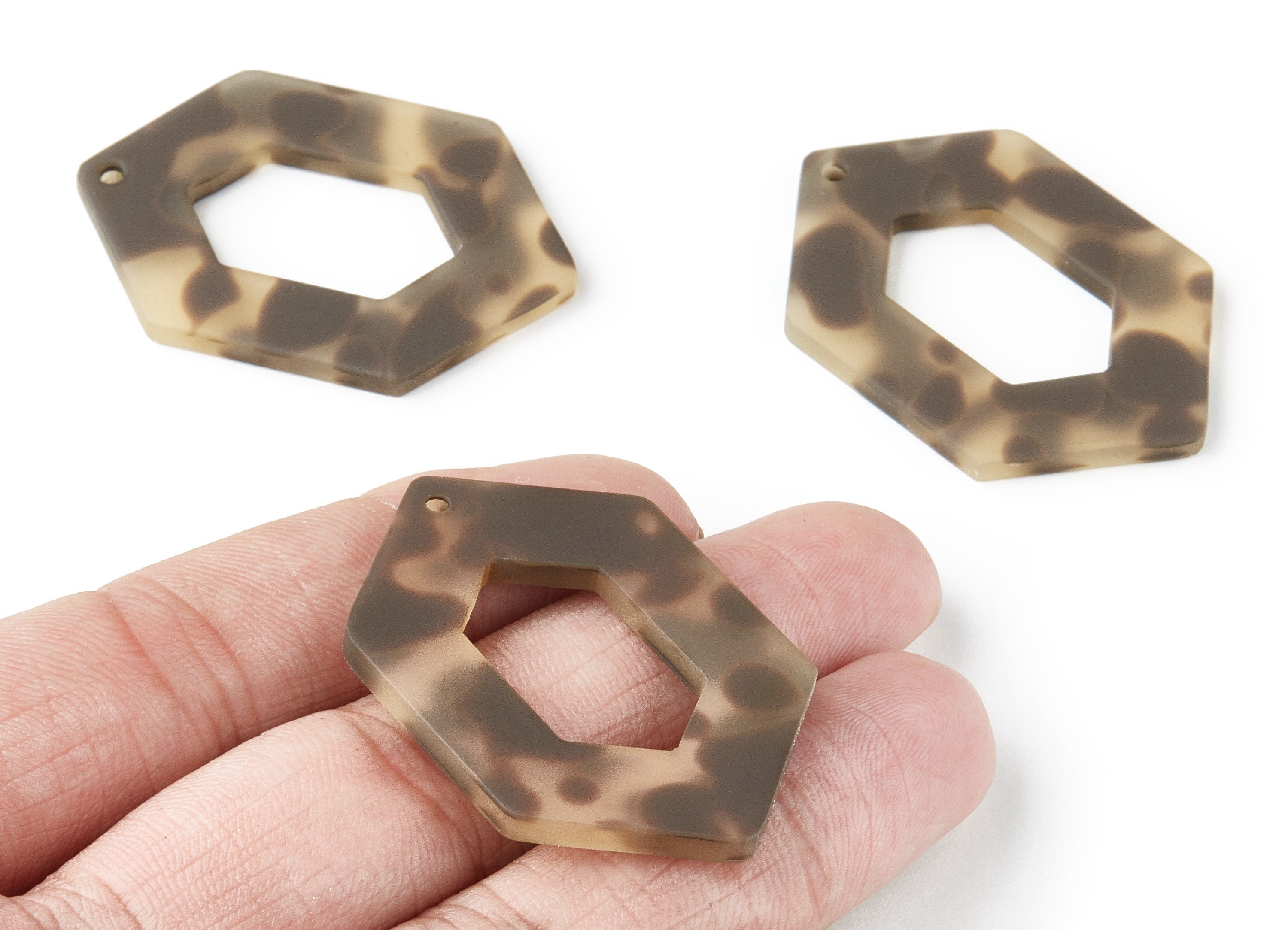 Matte Acrylic Earring Charms - Hexagon Pendant With 1 Hole - Tortoise Shell Earrings - Color Code: A194 - 43.93x30.07x3mm - AC1263B - DOMEDBAZAAR