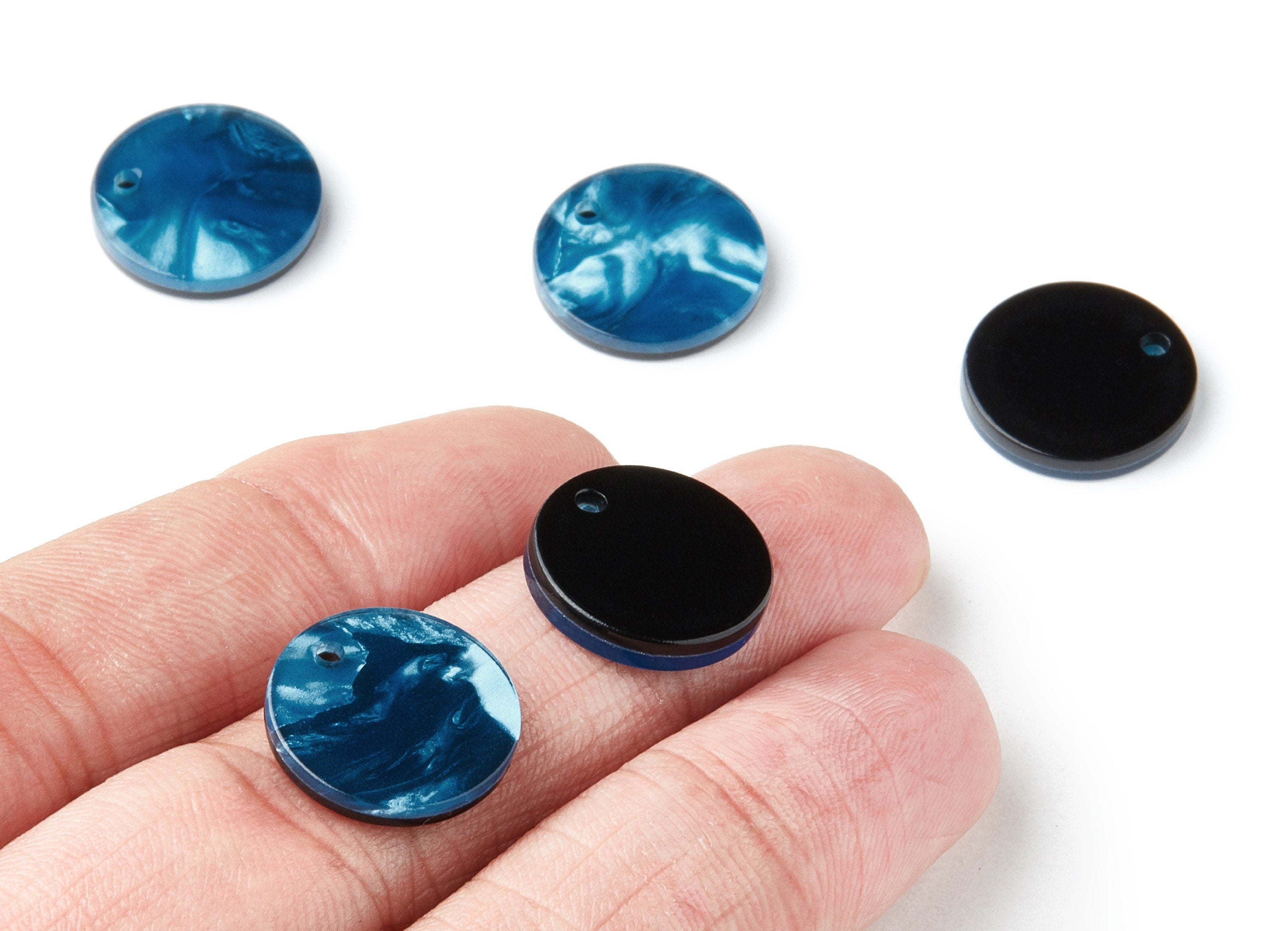 Acetate Round Charms - Coin Earring and Pendant - Earring Findings - Jewelry Supplys - Color Code: A233 - 16.09x16.09x2.64mm - AC1107K - DOMEDBAZAAR
