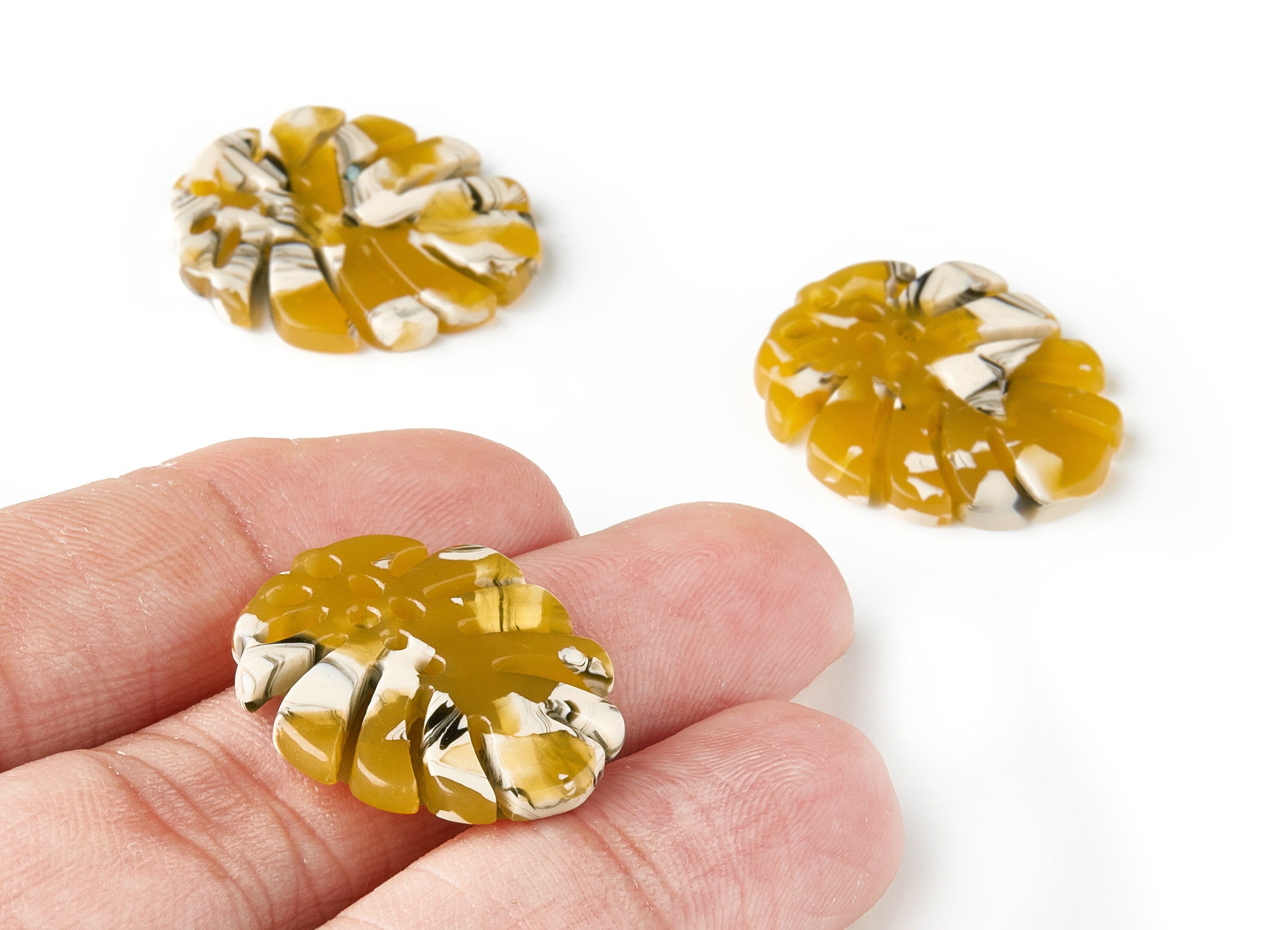 Acetate Monstera Charms - Monstera Earring and Pendant - Earring Findings - Color Code: A14 - 25.56x21.69x2.51mm - AC1601-A14 - DOMEDBAZAAR