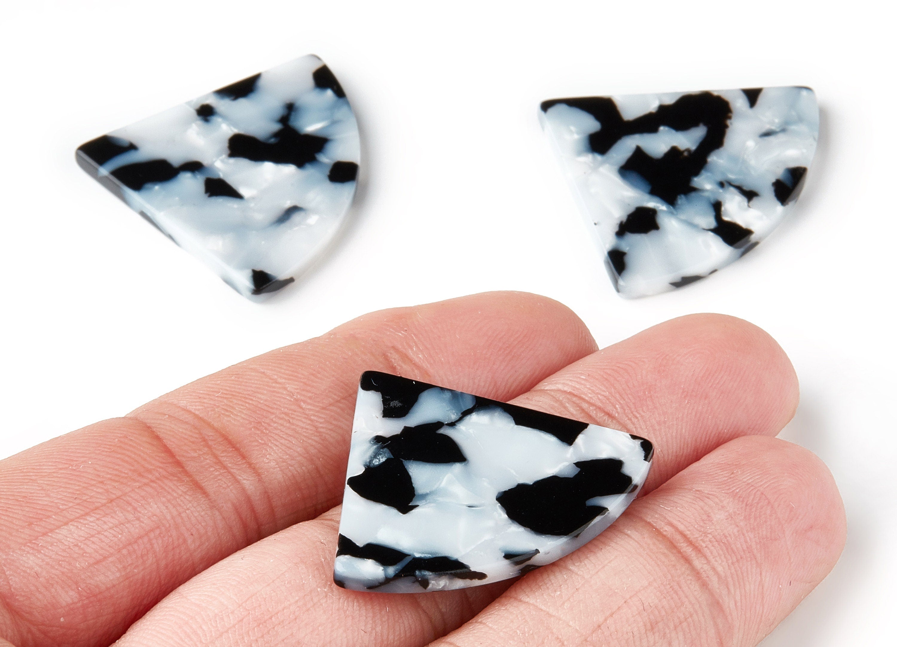 Acetate Fan Earring Charm - Acrylic Fan Pendant - Earring Findings - Jewelry Supplies - Color Code: A47 - 34.92x28.67x2.48mm - AC1432D - DOMEDBAZAAR