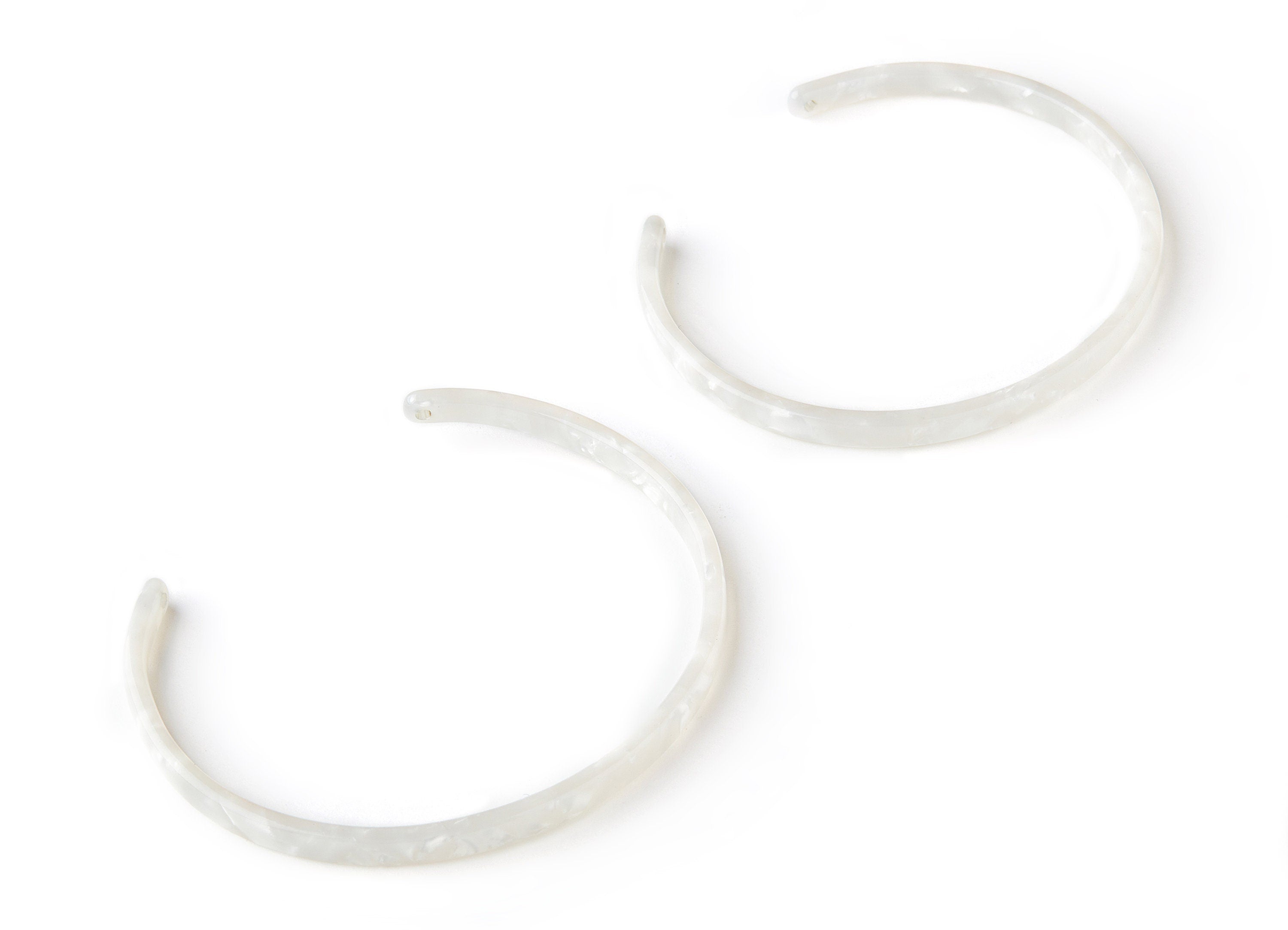 Acetate Acrylic Cuff Bracelet - Bracelet With 2 Holes - Circle Bracelet - Jewelry Supplies - Color Code: A12 - 63.5x55x2.6mm - AC1416C - DOMEDBAZAAR