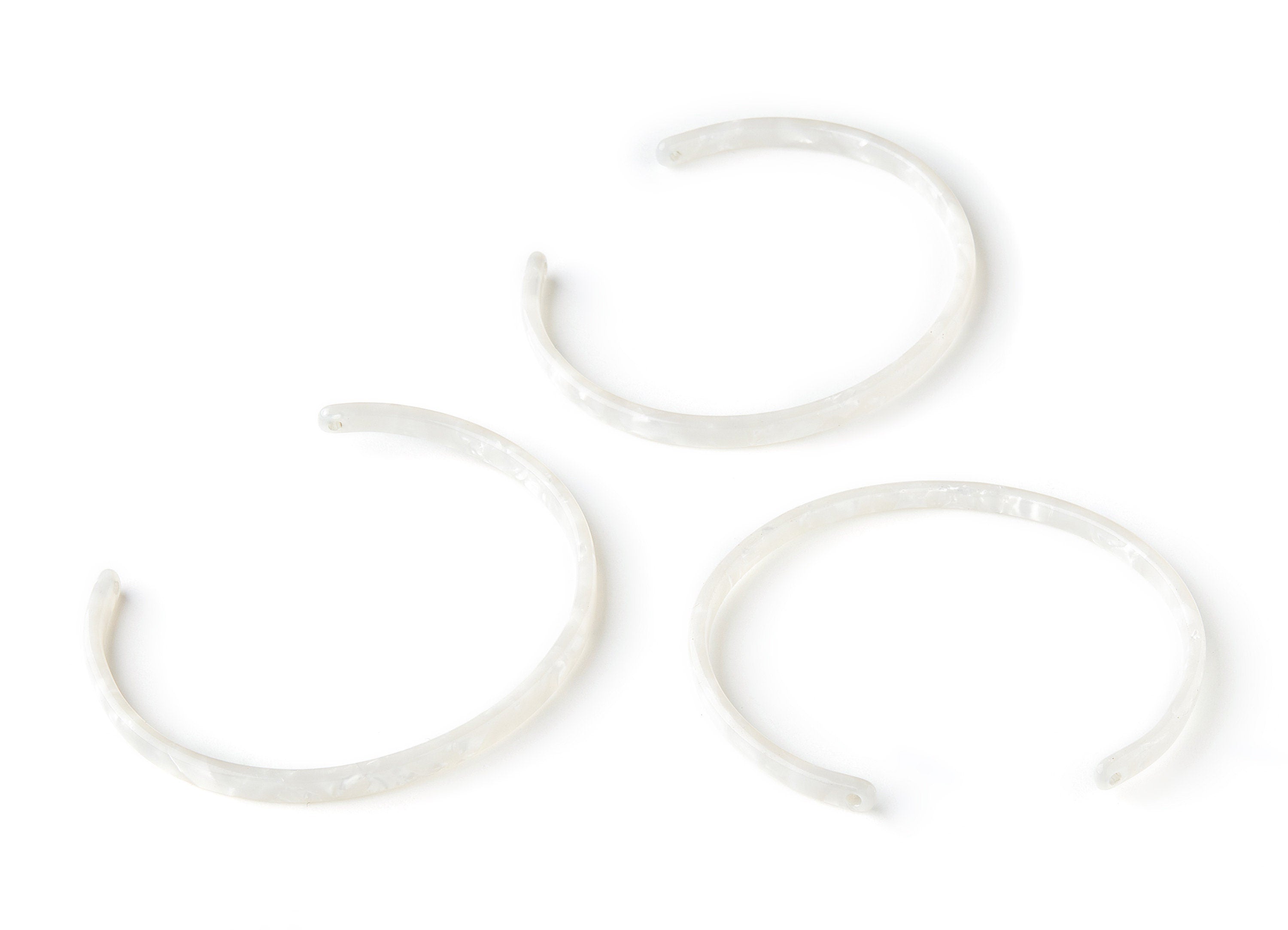 Acetate Acrylic Cuff Bracelet - Bracelet With 2 Holes - Circle Bracelet - Jewelry Supplies - Color Code: A12 - 63.5x55x2.6mm - AC1416C - DOMEDBAZAAR