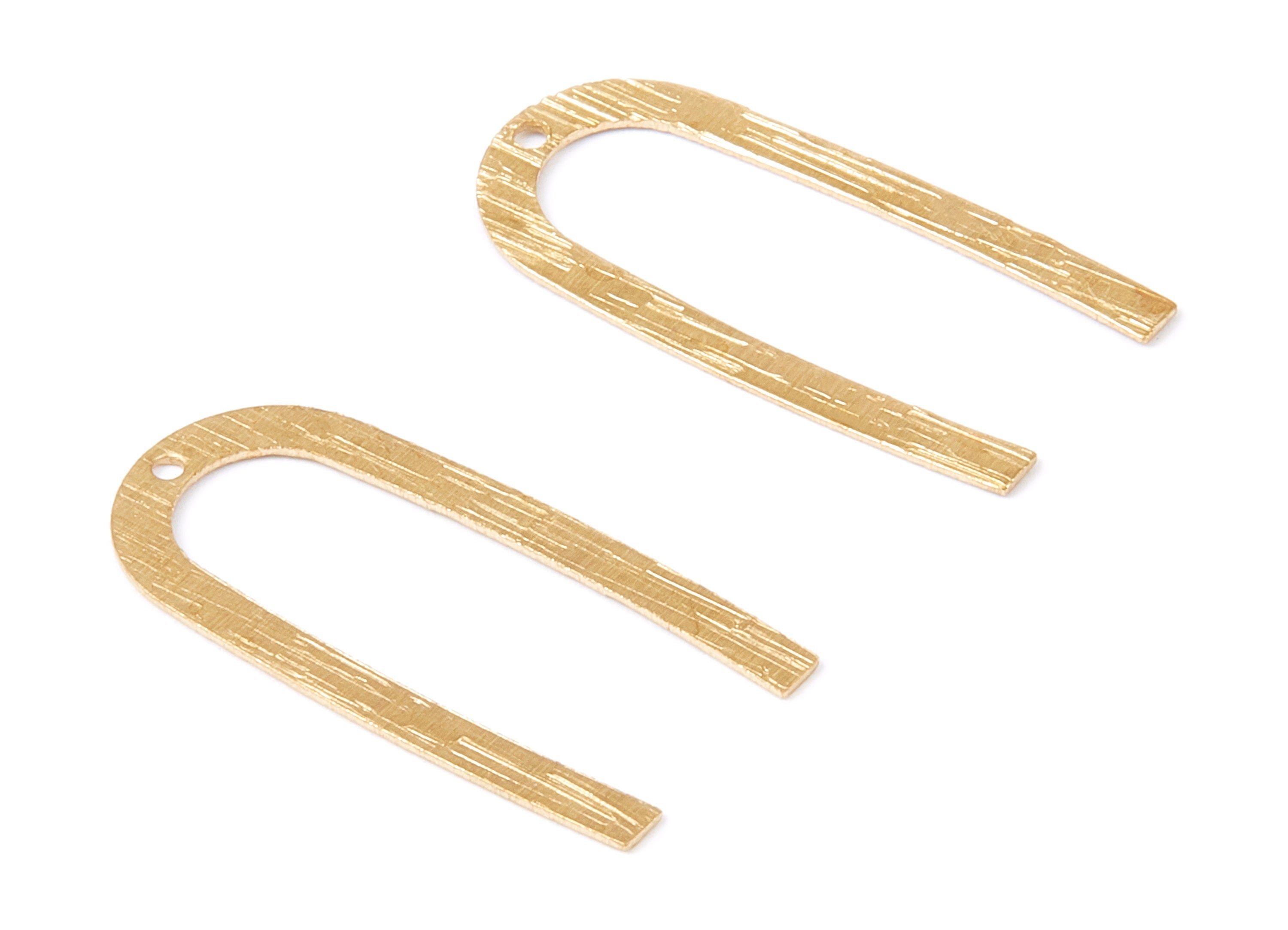 Brass U Charms - Textured U Shaped Raw Brass Connectors With 1 Holes - Jewelry Supplies - 27x13x0.45mm - PP2150 - DOMEDBAZAAR