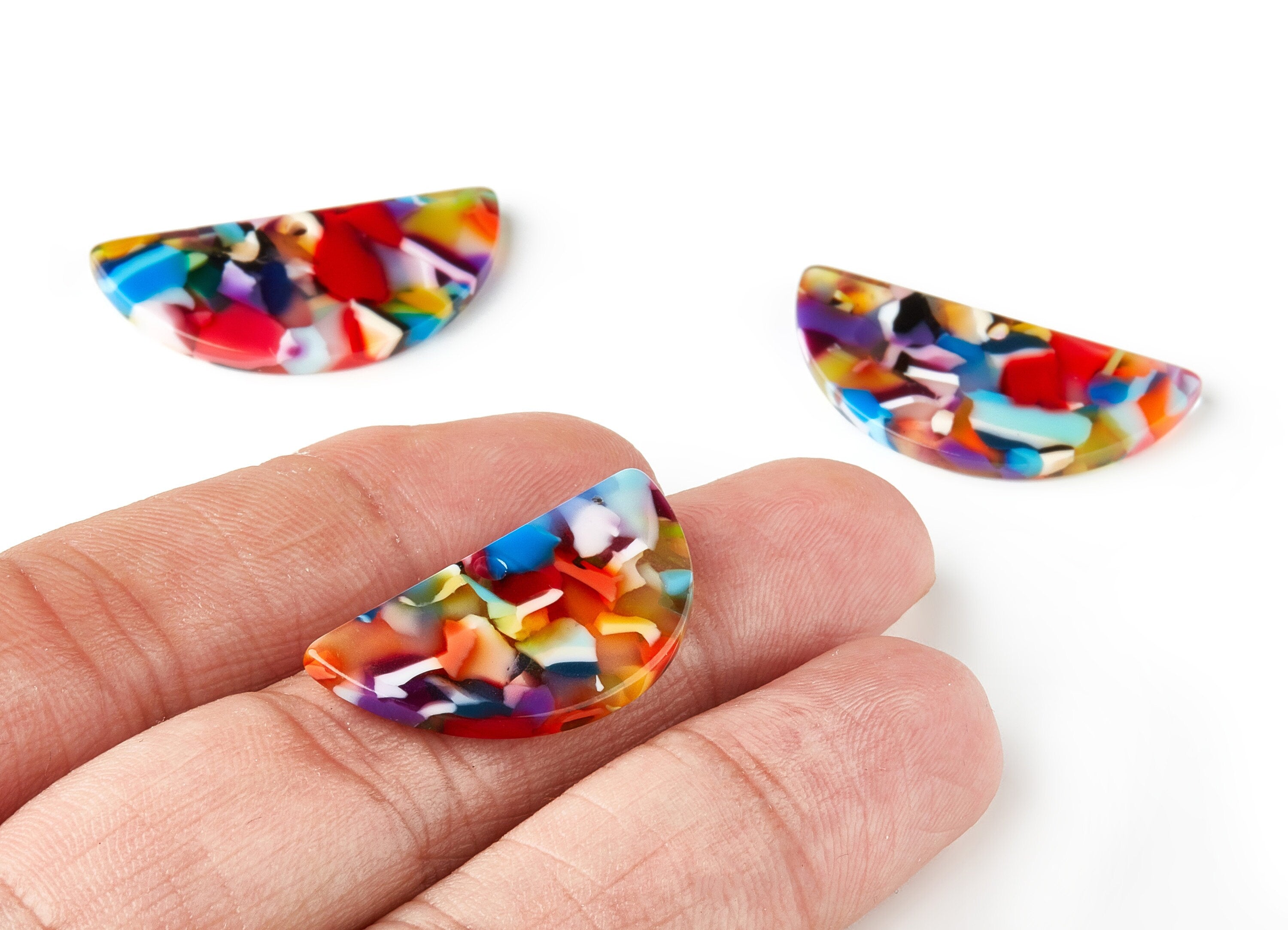 Acetate Semicircle Charm Earring - Half Moon pendant - Earring Findings - Jewelry supply - Color Code:A21 - 30.52x15.13x2.39mm - AC1581-A21 - DOMEDBAZAAR