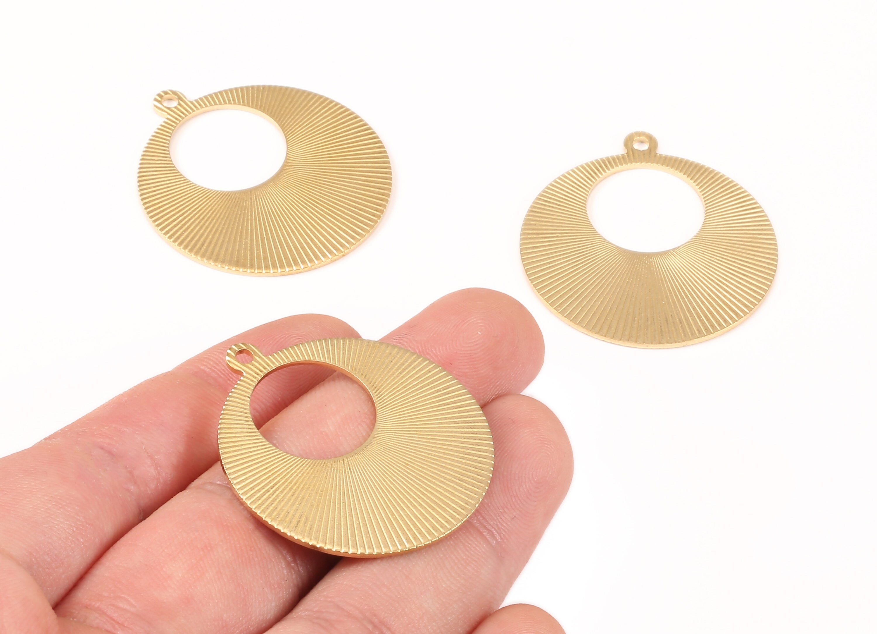 Brass Round Charms - Raw Brass Textured Circle Earrings and Pendant - Earring Findings - Jewelry Supplies - 36.63x32.71x1.08mm - PP2183 - DOMEDBAZAAR