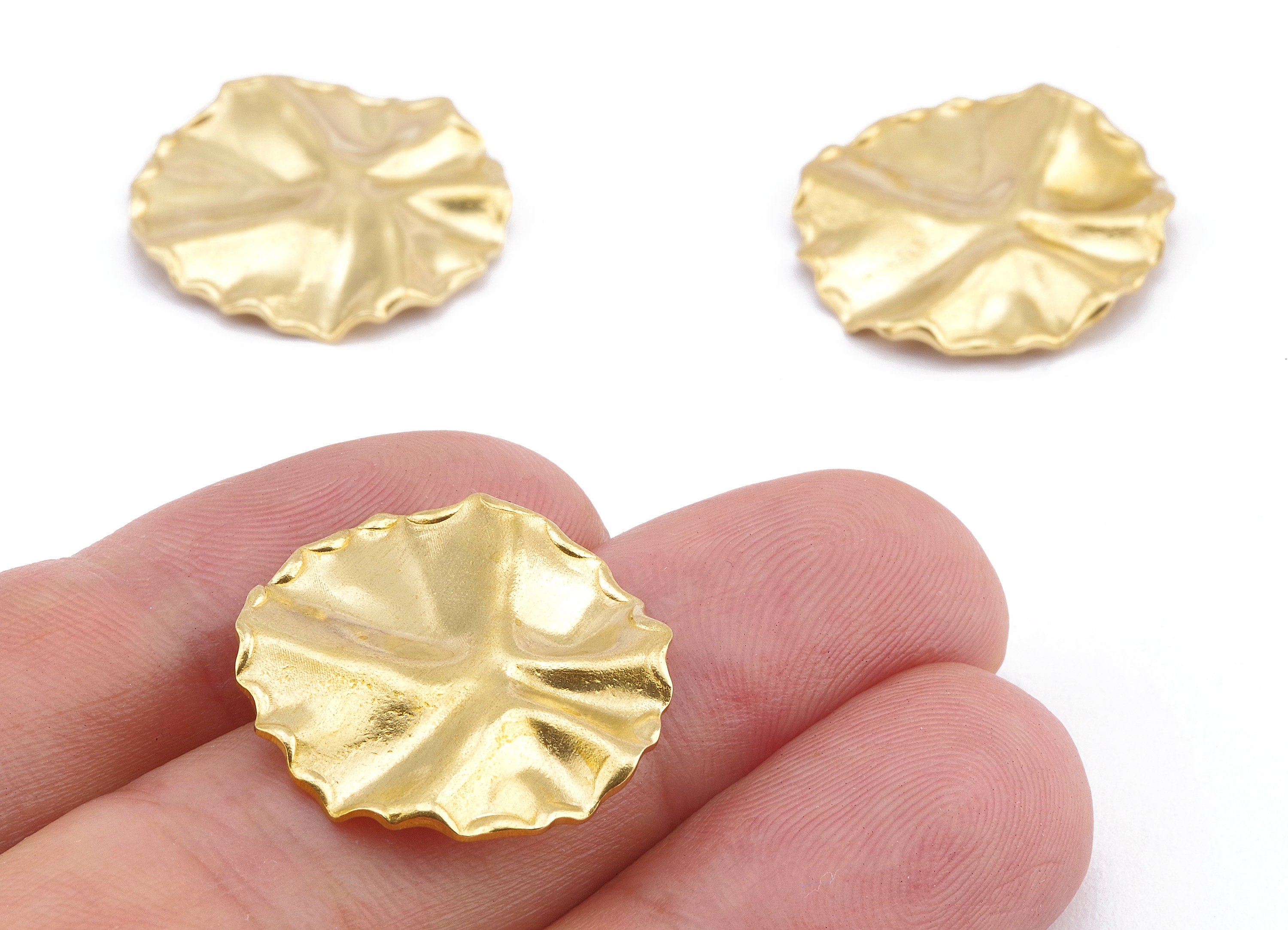 Brass Round Charms - Raw Brass Wavy Round Earrings and Pendant - Earring Findings - Jewelry Supplies - 22.54x22.54x0.75mm - PP2198 - DOMEDBAZAAR