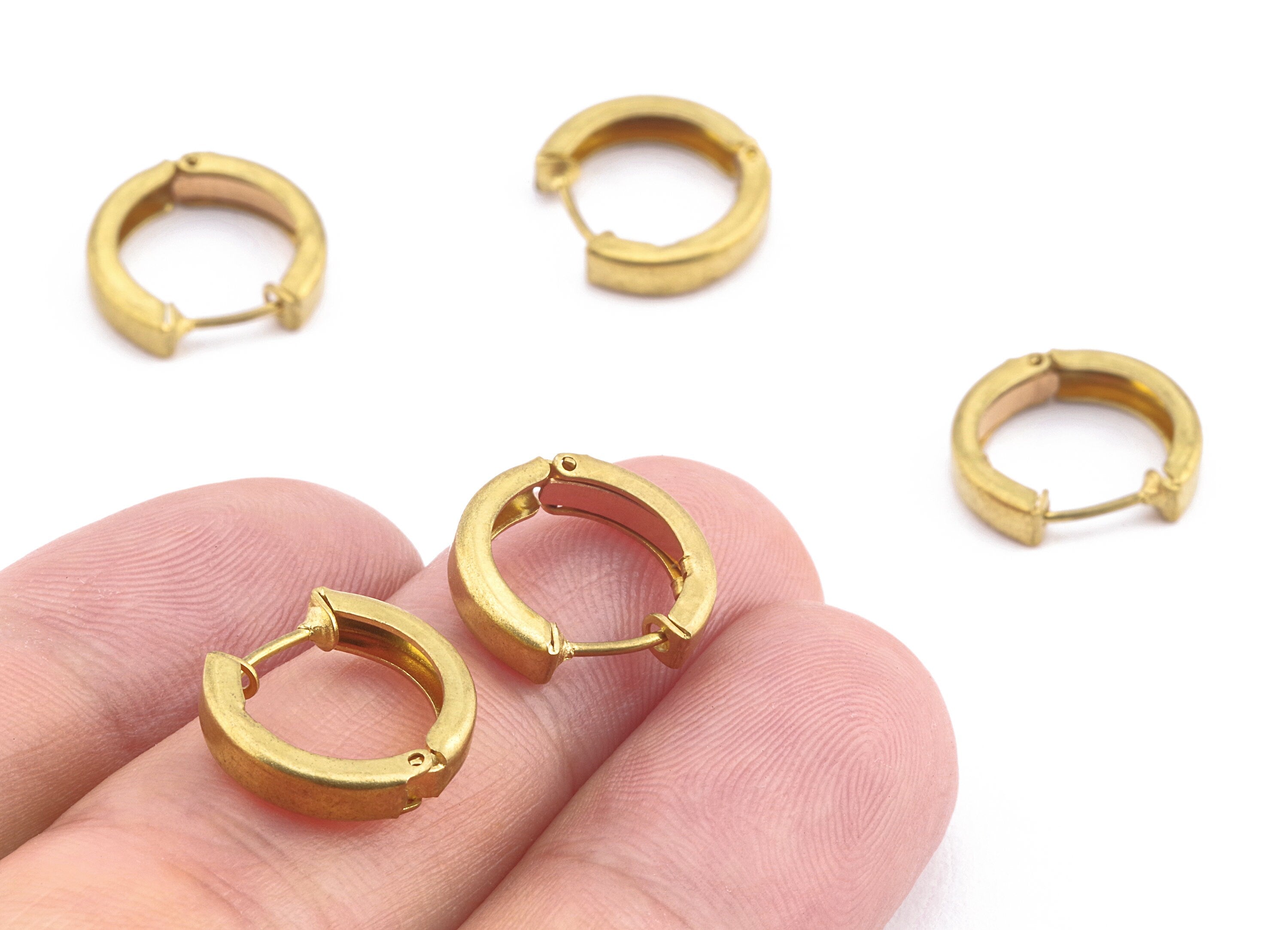Brass Circle Earring Clips - Raw Brass Round Earring Clips - Earring Findings - Jewelry Supplies - 13.64x13.64x1.92mm - PP2244 - DOMEDBAZAAR