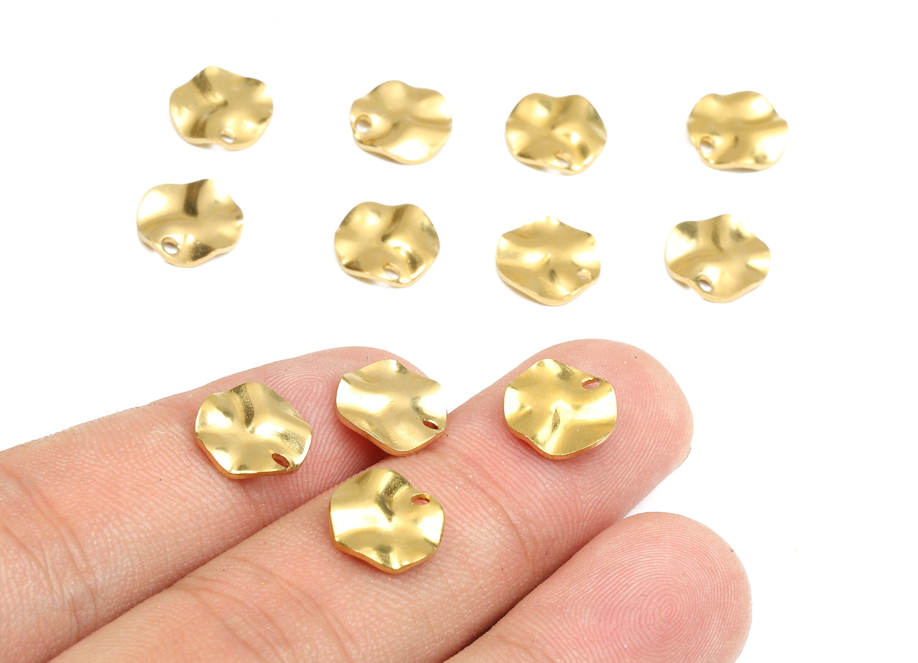 Brass Wavy Round Charms - Raw Brass Wavy Round Earrings and Pendant - Earring Findings - Jewelry Supplies - 6.03x6.01x1.12mm - PP2576 - DOMEDBAZAAR