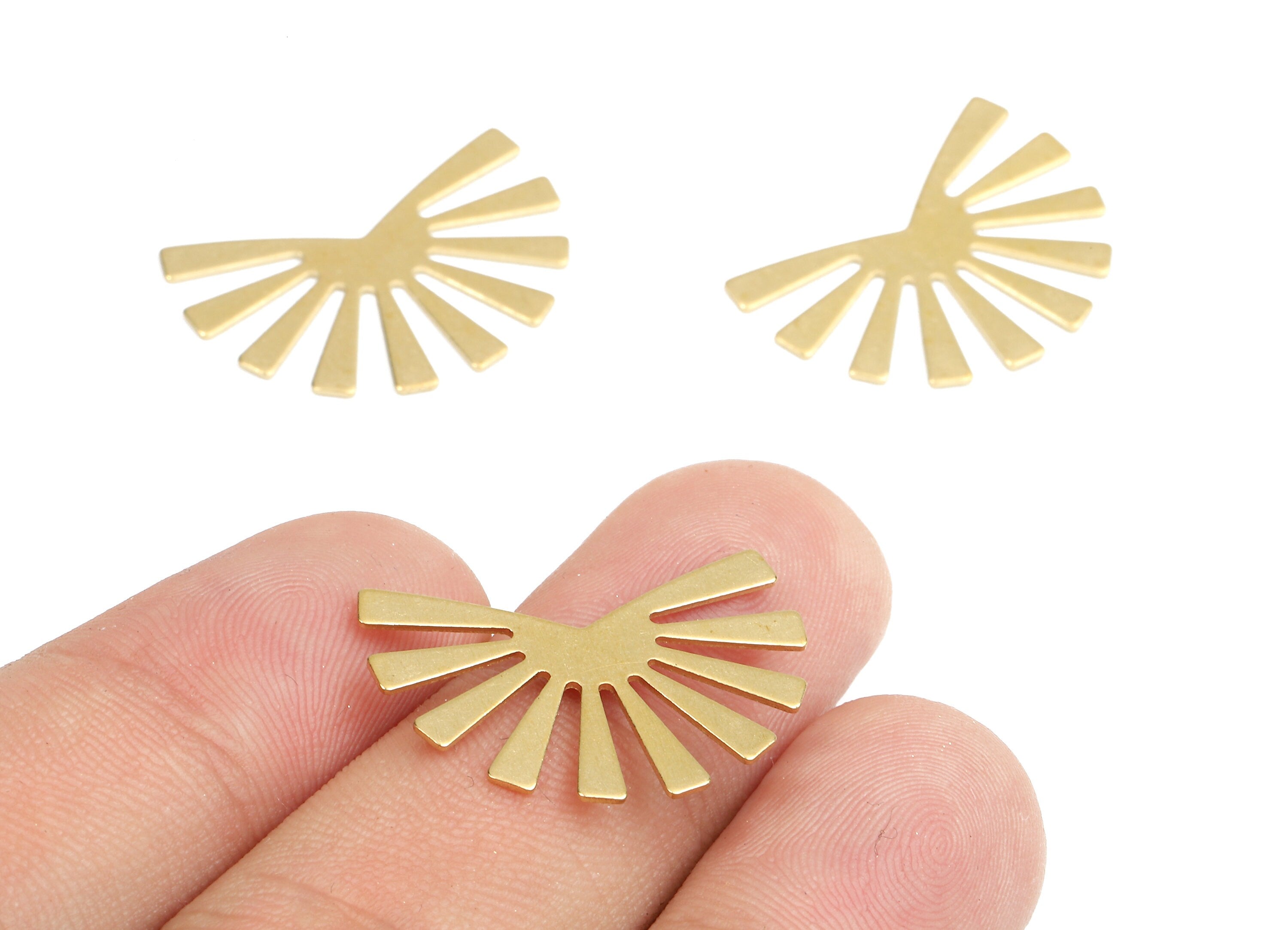 Brass Sun Blank - Raw Brass Sun Blank - Brass Stamping Tag - Brass Blank Findings - Jewellery Supplies - 24.78x13.36x0.57mm - PP2509 - DOMEDBAZAAR