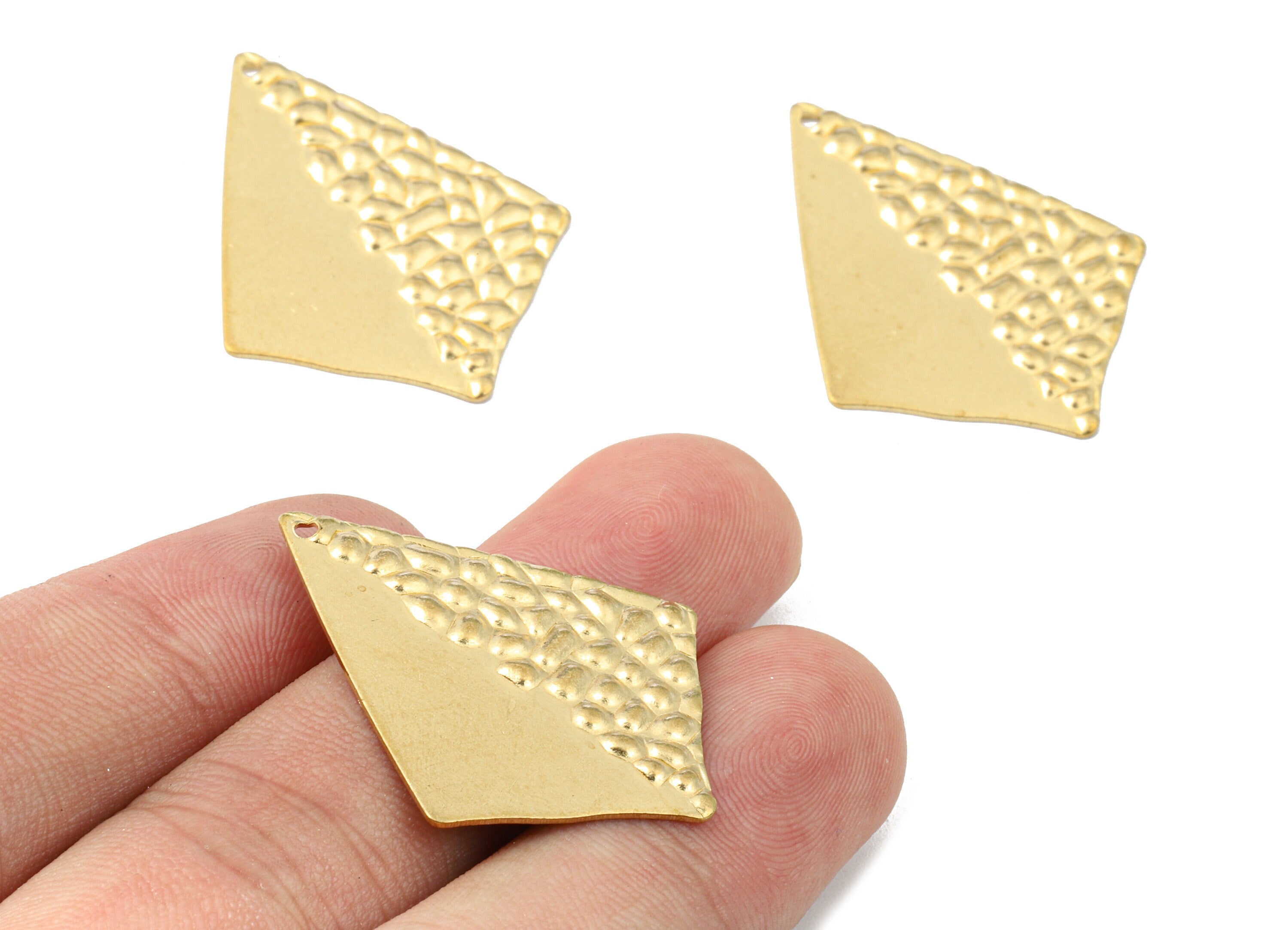 Brass Wavy Diamond Charms - Raw Brass Wavy Diamond Earrings and Pendant - Earring Findings - Jewelry Supplies - 34.46x27.08x1.35mm - PP2570 - DOMEDBAZAAR