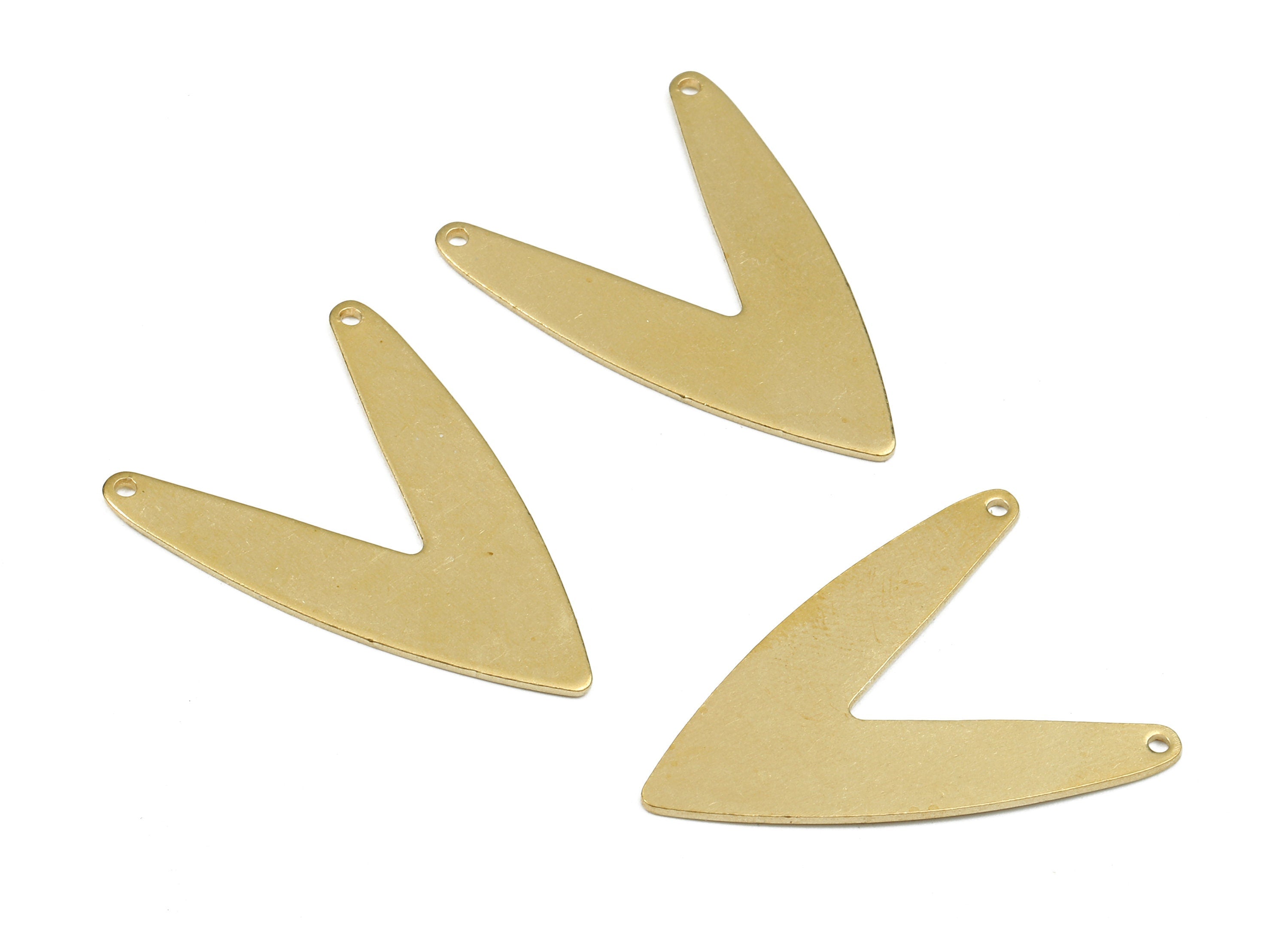 Personalized stamping blank - Brass V Connectors - Raw Brass V Pendant and Necklace - Brass V Earring Connectors - 30x22x0.79mm - PP2644 - DOMEDBAZAAR