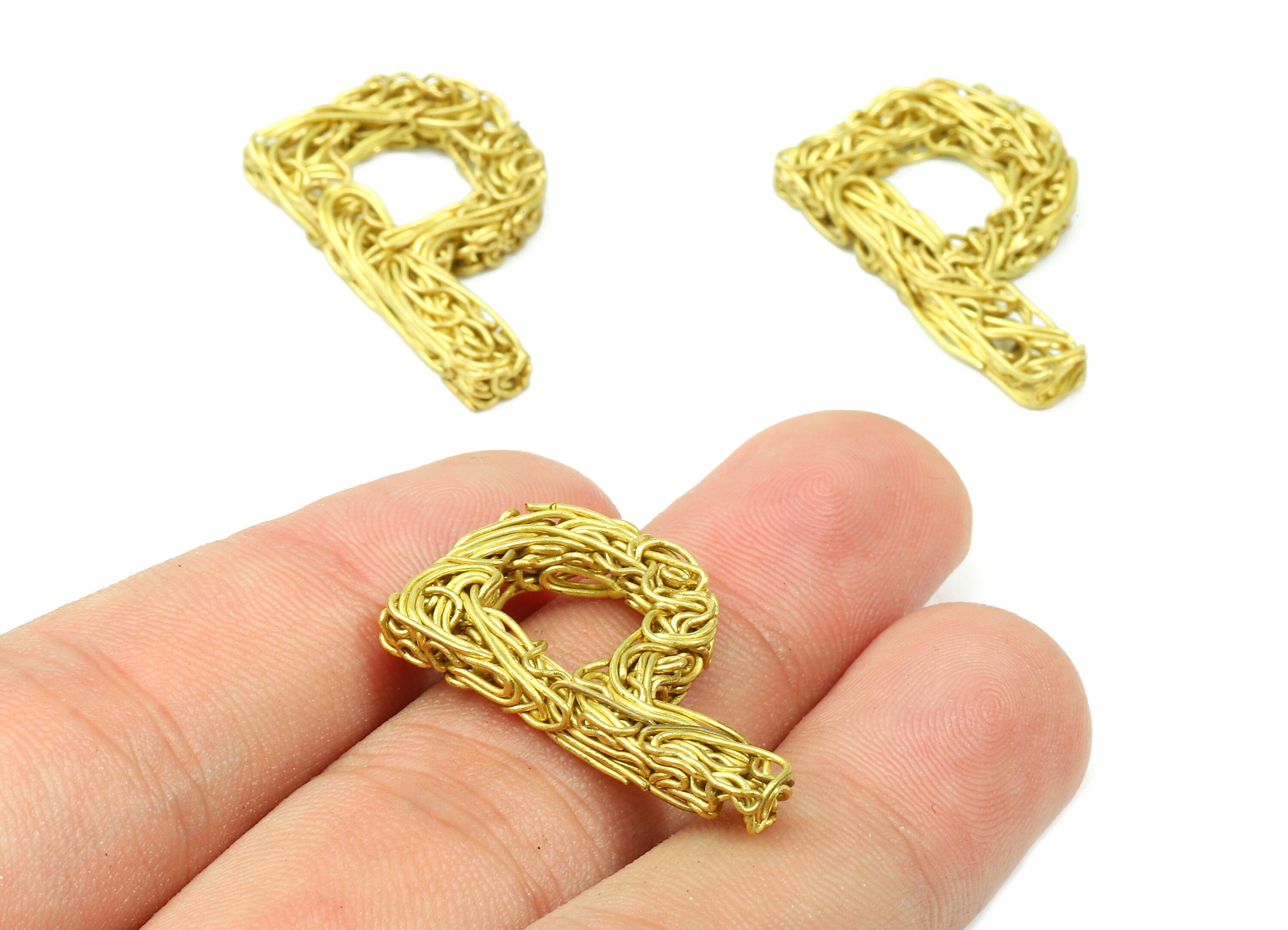 Brass P letter Pendant - Raw Brass Hammered Wire Letter P Alphabets Charms - Jewelry Supplies - 27.85x17.74x3.58mm - PP2934 - DOMEDBAZAAR