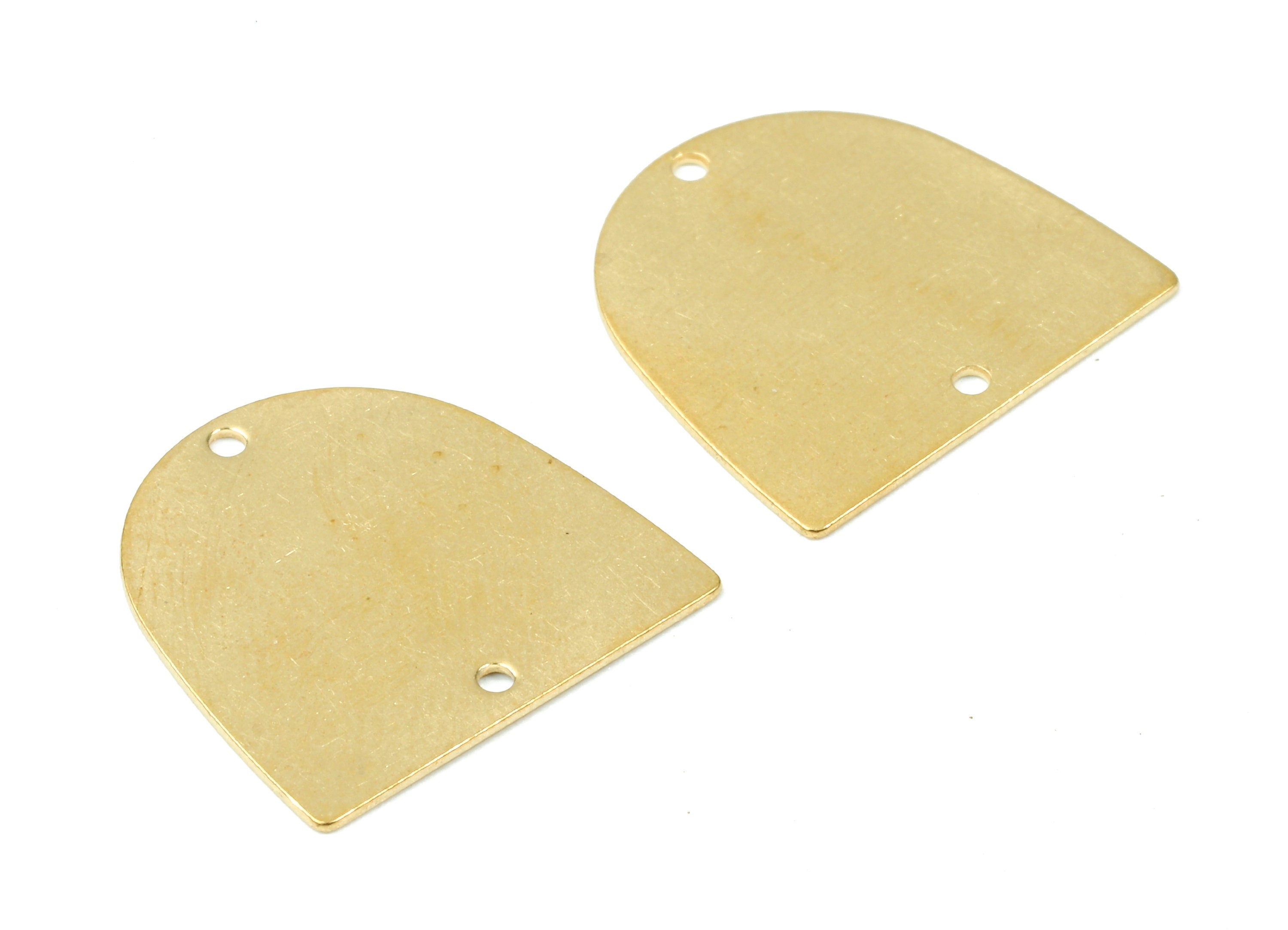 Personalized stamping blank - Brass D Connectors - Raw Brass D Pendant Necklace - Brass Connector Charms - 16.9x16.15x0.65mm - PP2805 - DOMEDBAZAAR