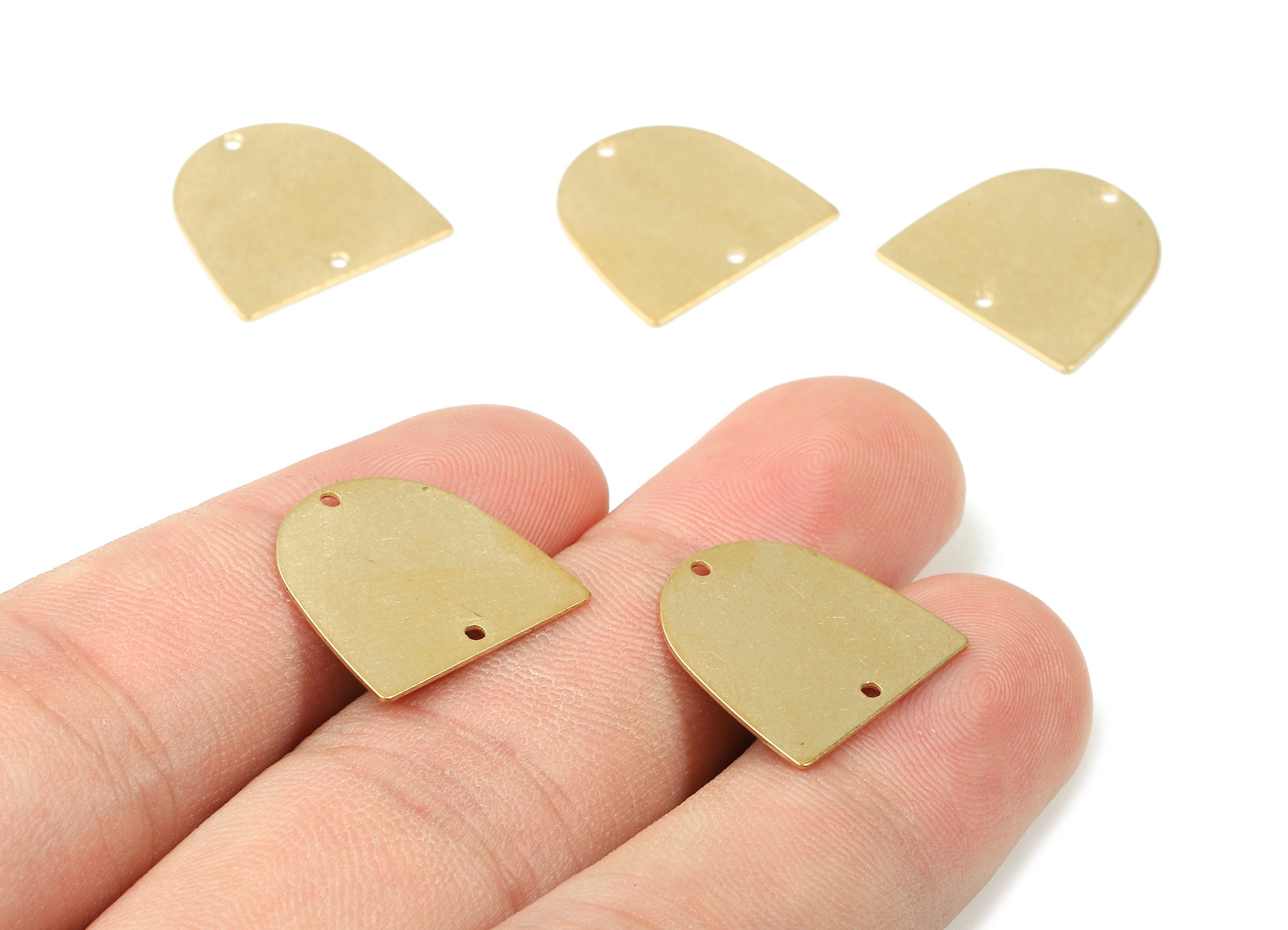 Personalized stamping blank - Brass D Connectors - Raw Brass D Pendant Necklace - Brass Connector Charms - 16.9x16.15x0.65mm - PP2805 - DOMEDBAZAAR