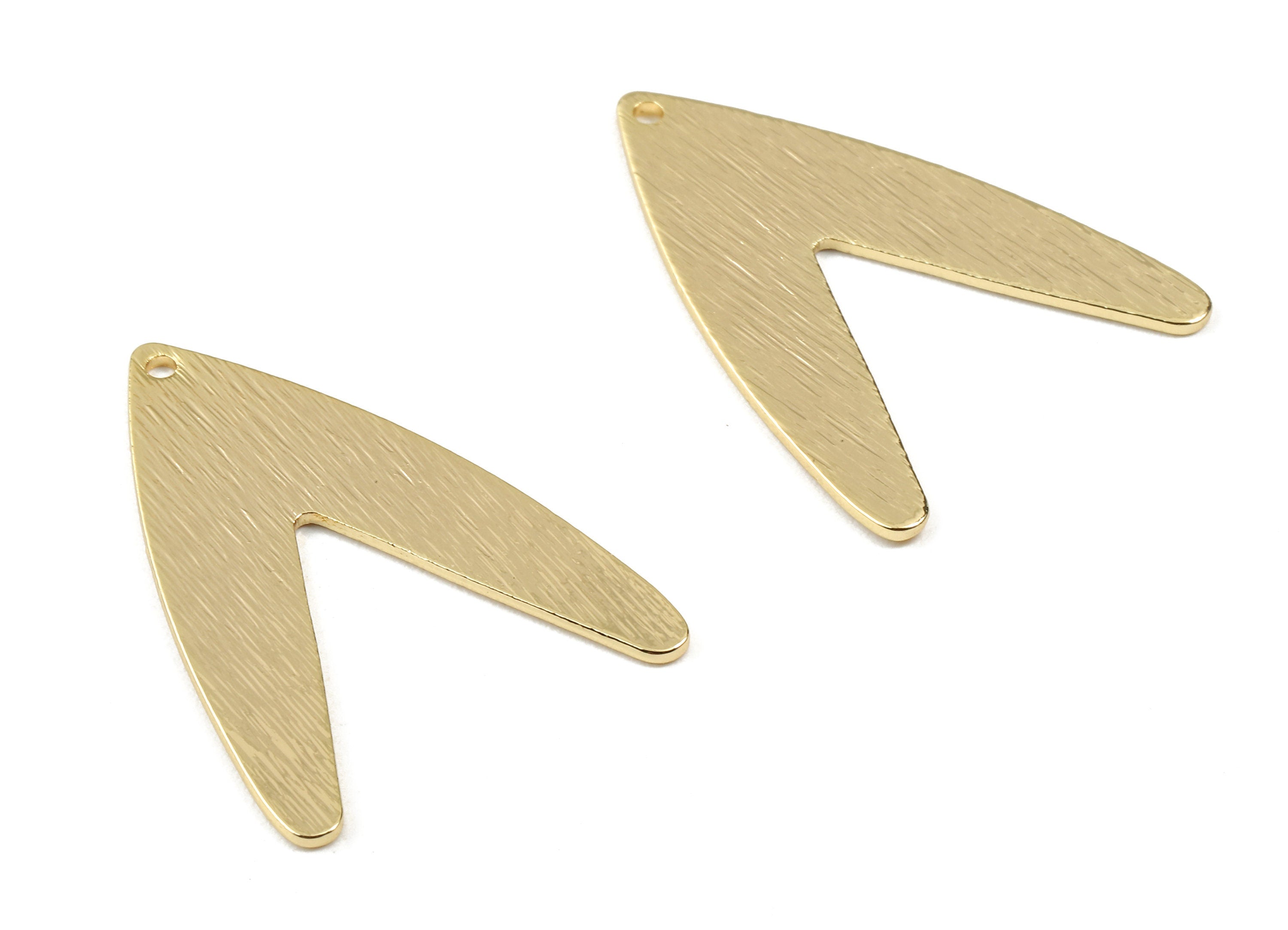 Brass V Connectors - Brass Textured V Charms and Pendant - 18K Real Gold Plated Brass - Necklace Pendant - 30.63x22.69x0.79mm - RGP2264 - DOMEDBAZAAR