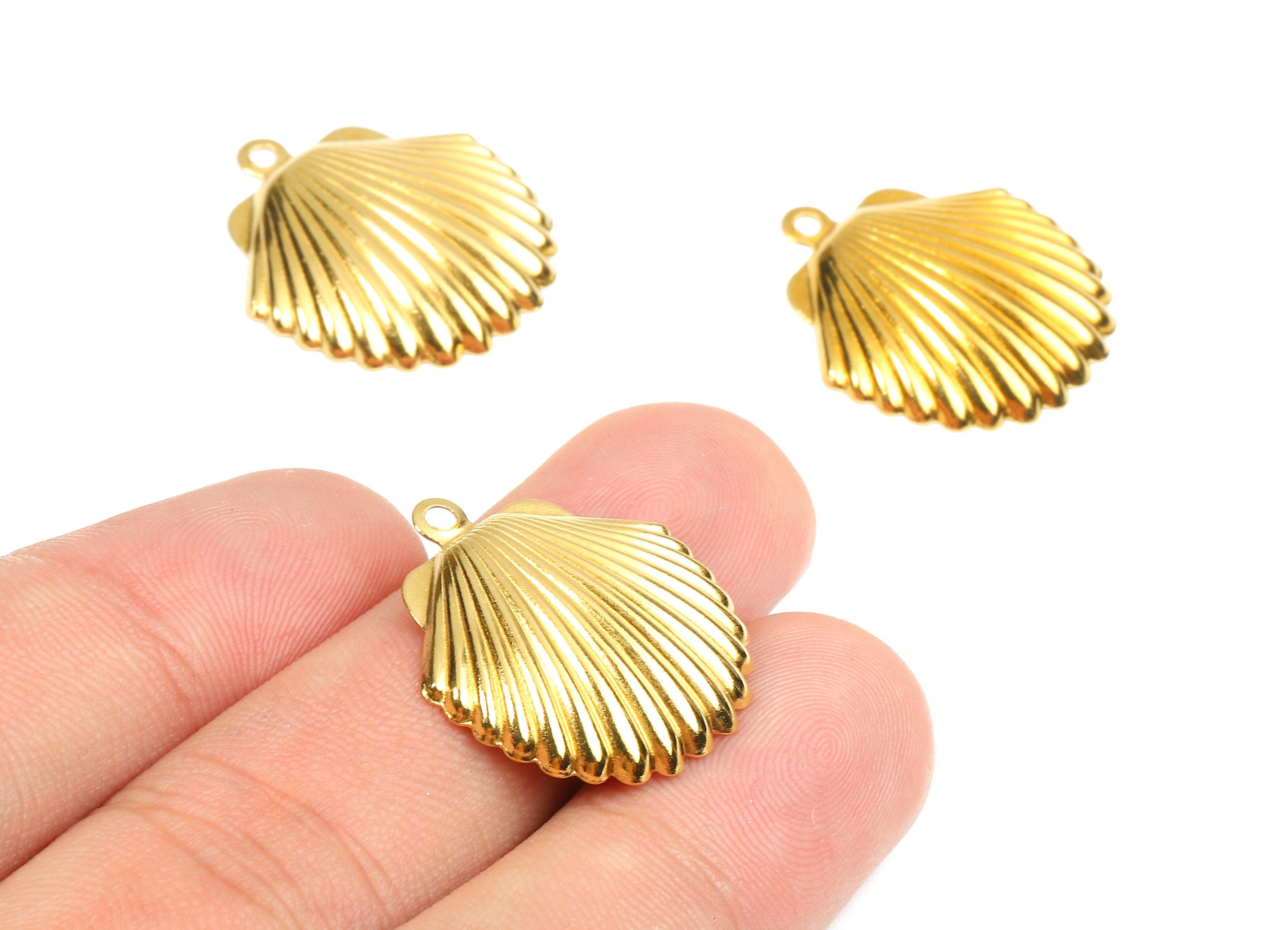 Brass Shell Charms - Raw Brass Shell Earrings and Pendant - Earring Findings - Jewelry Supplies - 23.79x21.86x1.03mm - PP2527 - DOMEDBAZAAR