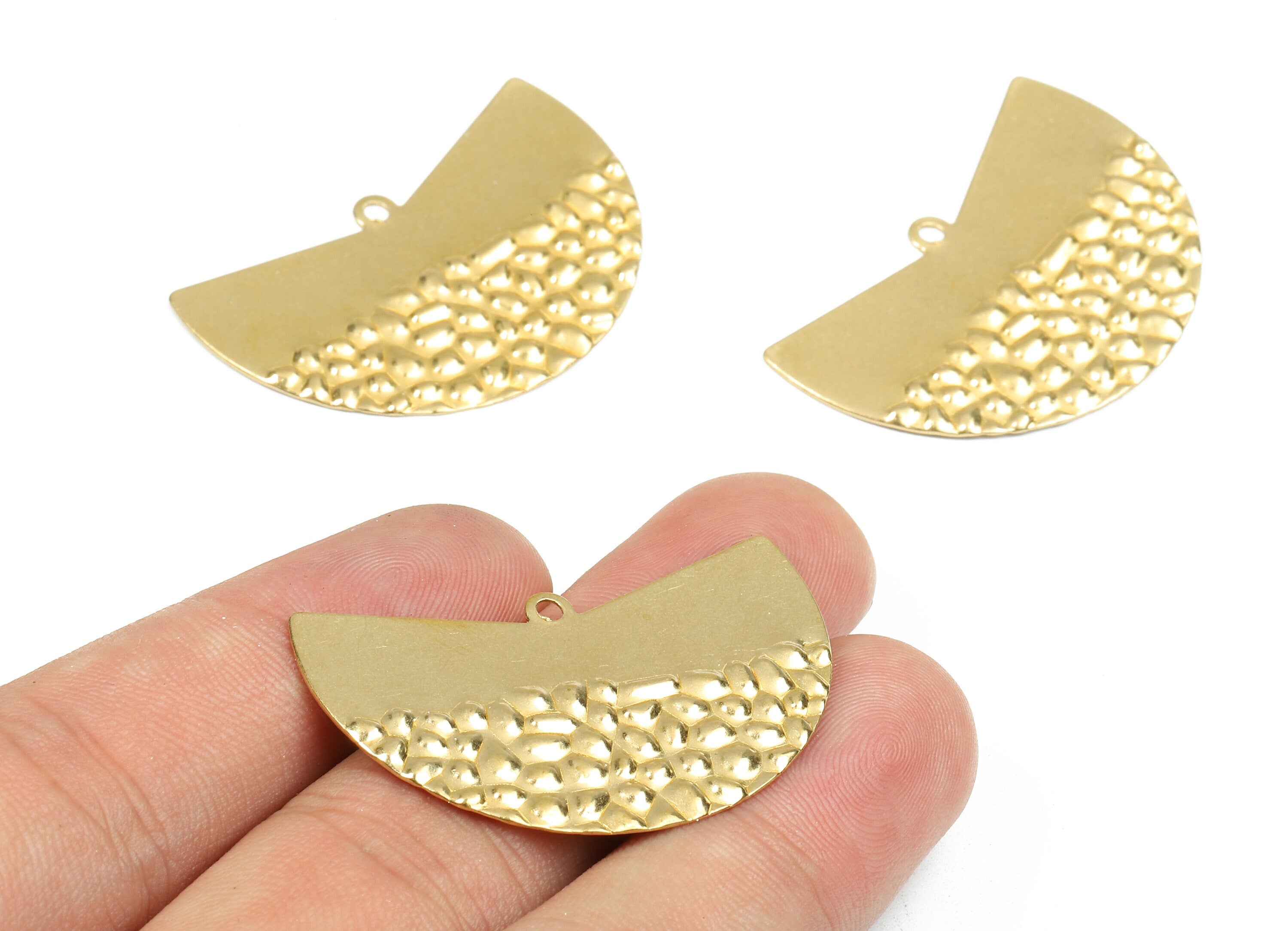 Brass Fan Charms - Raw Brass Wavy Fan Earrings and Pendant - Earring Findings - Jewelry Supplies - 38.17x23.01x0.86mm - PP2565 - DOMEDBAZAAR