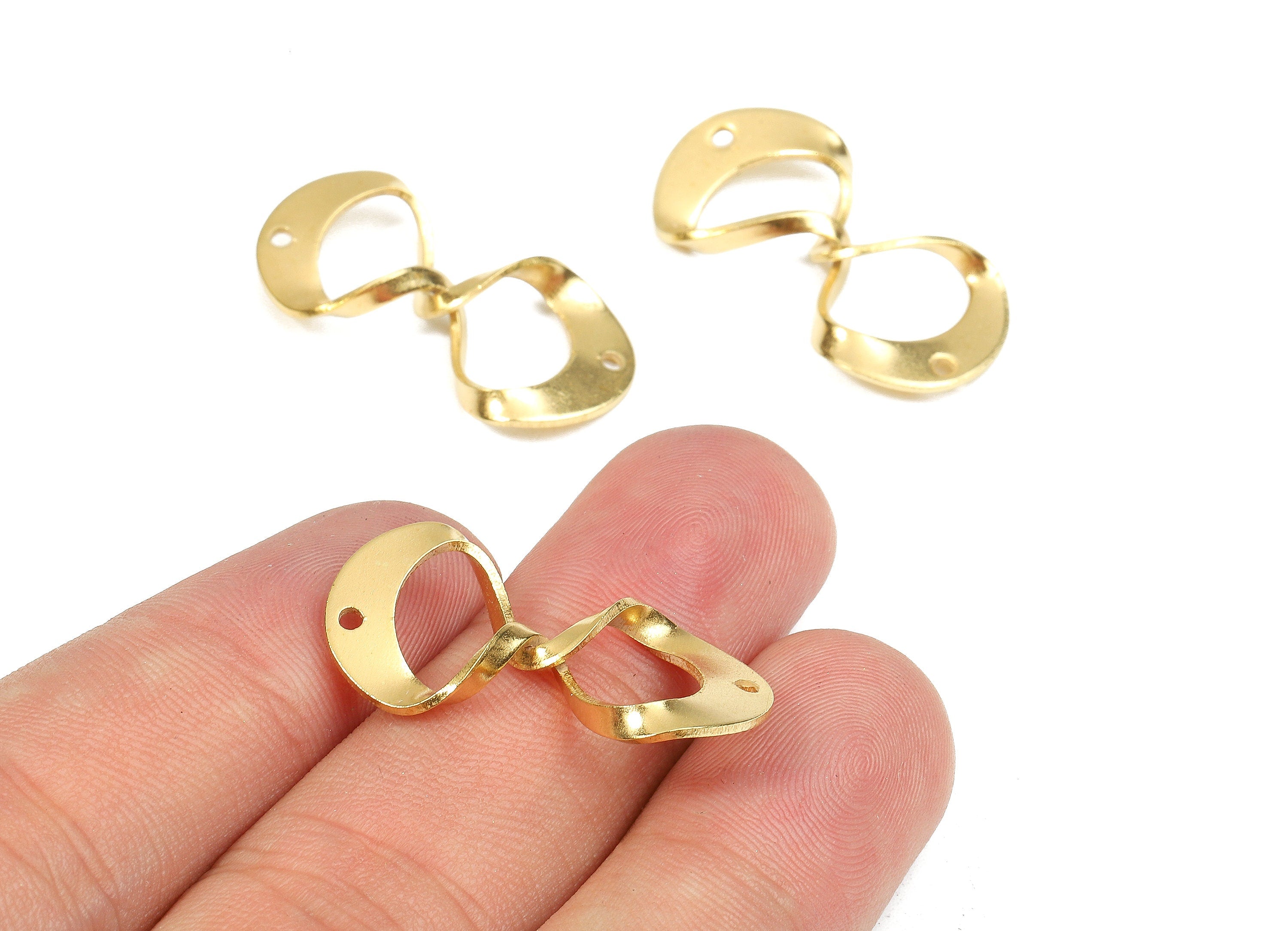 Brass Infinity Connectors - Raw Brass Infinit Connector Pendant - 2 Holes Connectors - Jewelry Supplies - 28.32x14.91x0.81mm - PP2500 - DOMEDBAZAAR