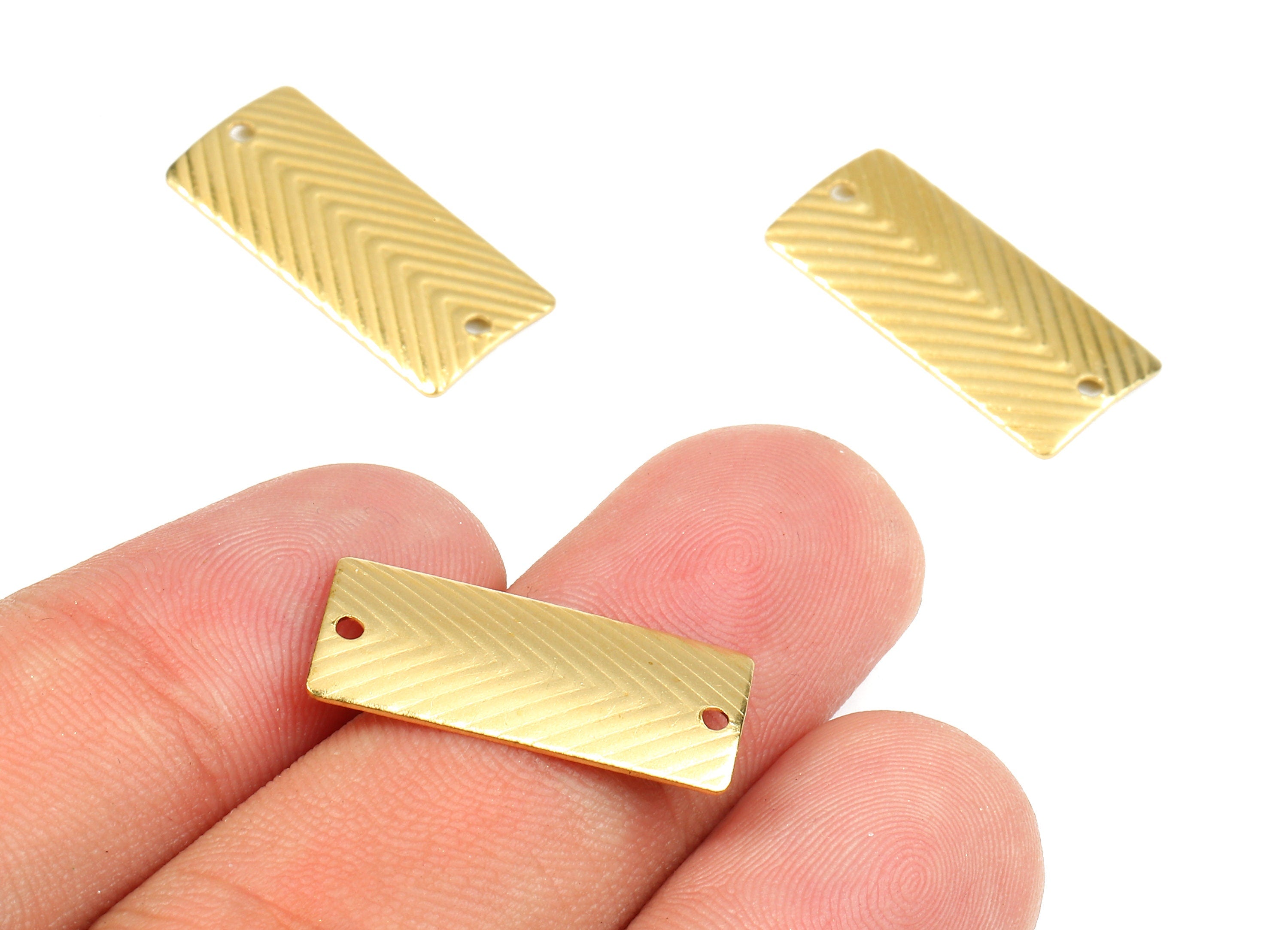 Brass Rectangle Connectors - Raw Brass Embossing Rectangle Pendant - 2 Holes - Jewelry Supplies - 22.35x10.46x0.58mm - PP2484 - DOMEDBAZAAR