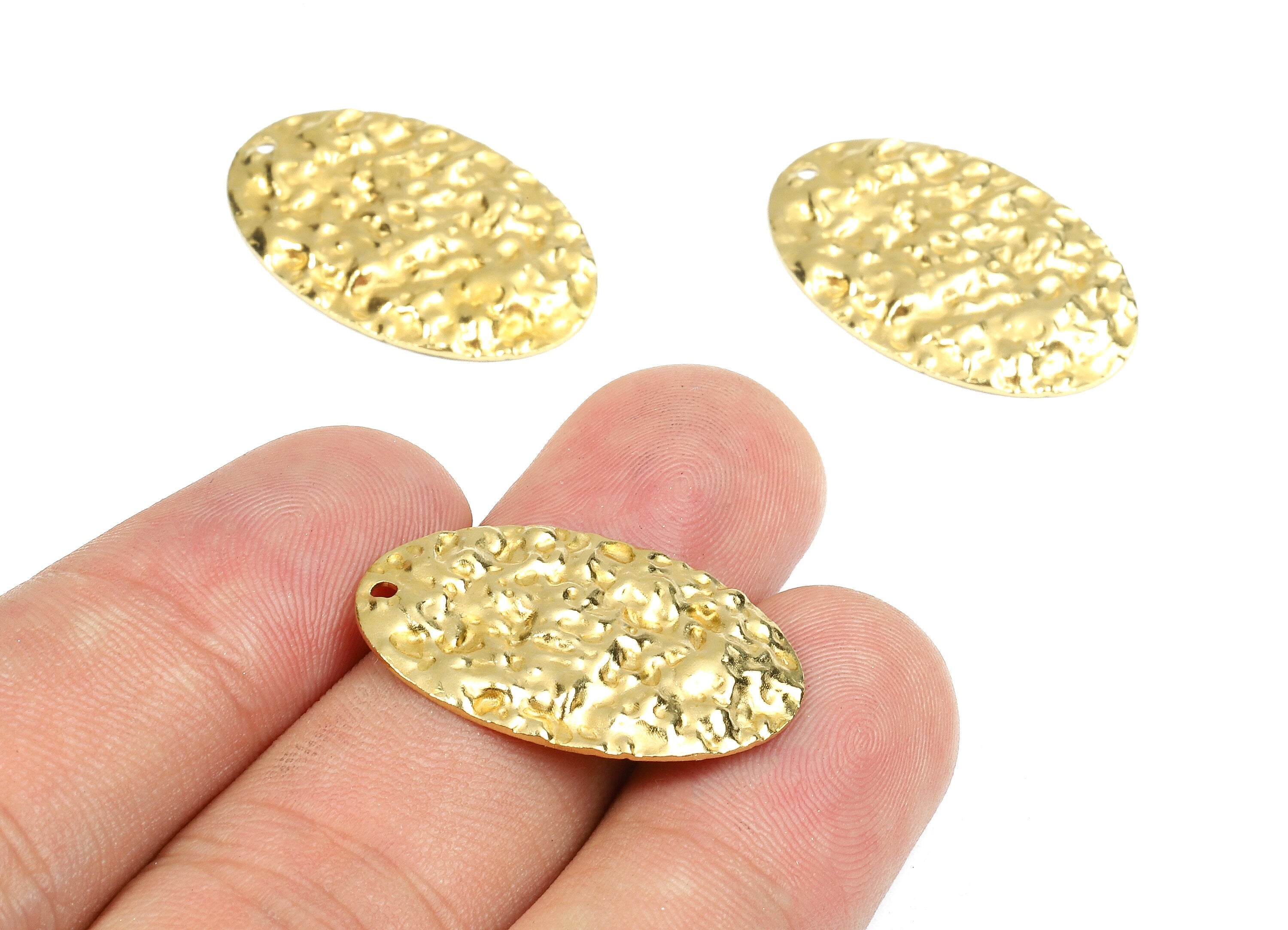 Brass Oval Charms - Raw Brass Wavy Oval Earrings and Pendant - Brass Oval Necklace - Jewelry Supplies - 26.52x17.23x0.55mm - PP2523 - DOMEDBAZAAR