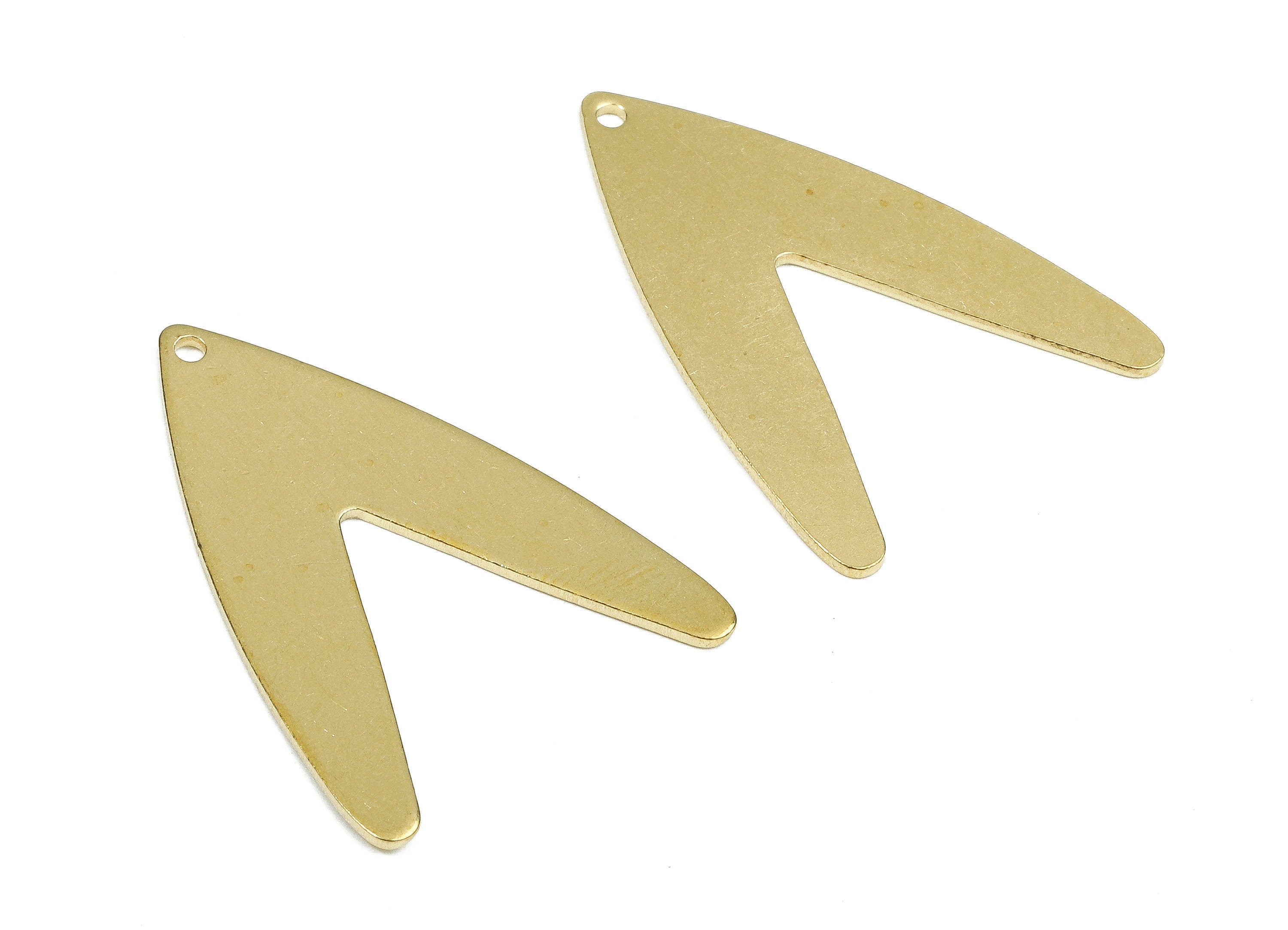 Personalized stamping blank - Brass V Charms - Raw Brass V Earrings and Pendant - Brass V Necklace - 30.63x22.69x0.79mm - PP2642 - DOMEDBAZAAR