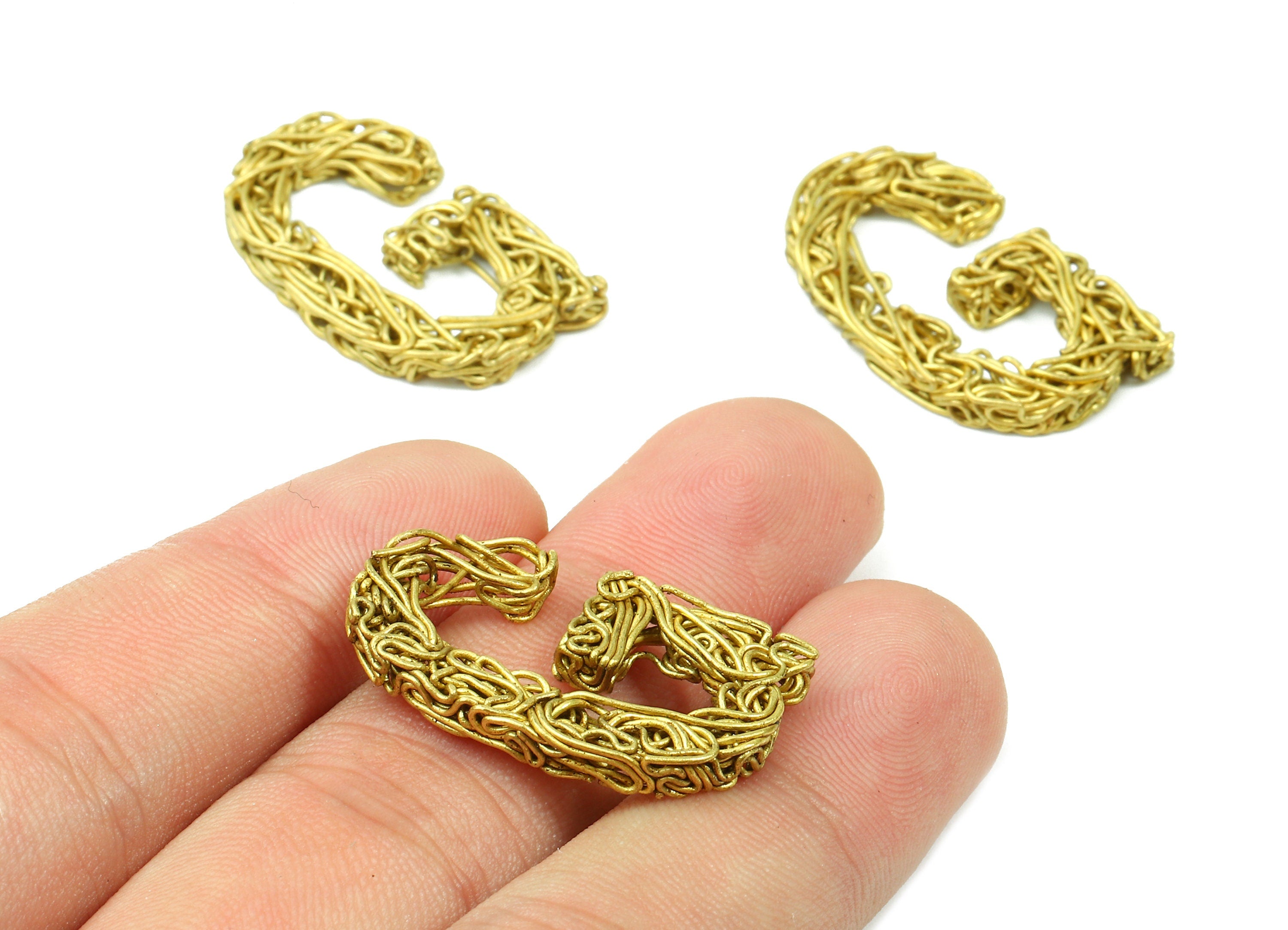 Brass G letter Pendant - Raw Brass Hammered Wire Letter G Alphabets Charms - Jewelry Supplies - 28.1x16.77x3.22mm - PP2925 - DOMEDBAZAAR