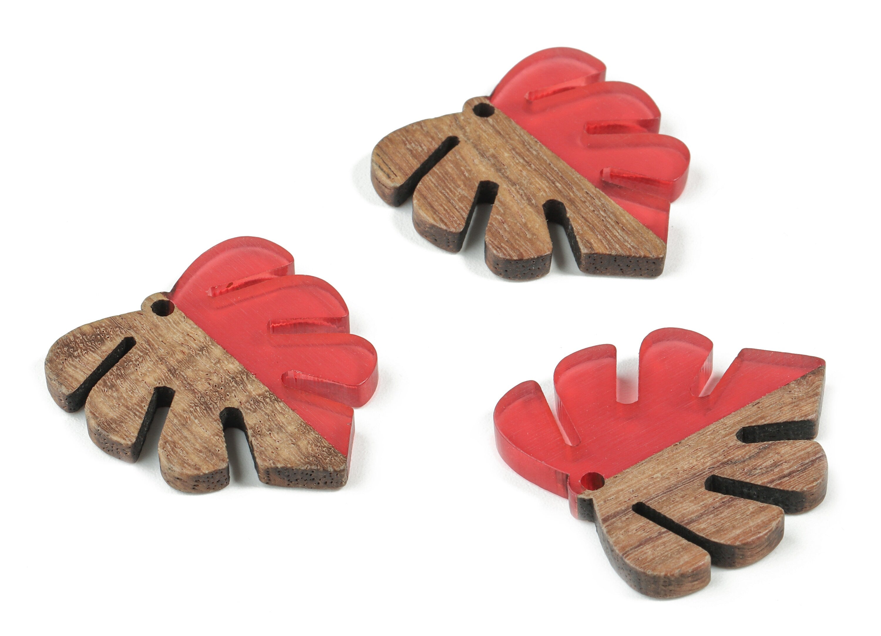 Epoxy Redwood Monstera Charm - Epoxy Resin Wood Leaf Pendant - Redwood and Resin Necklace - Jewelry Supplies - 30.45x28.25x3.83mm - BB1094C - DOMEDBAZAAR