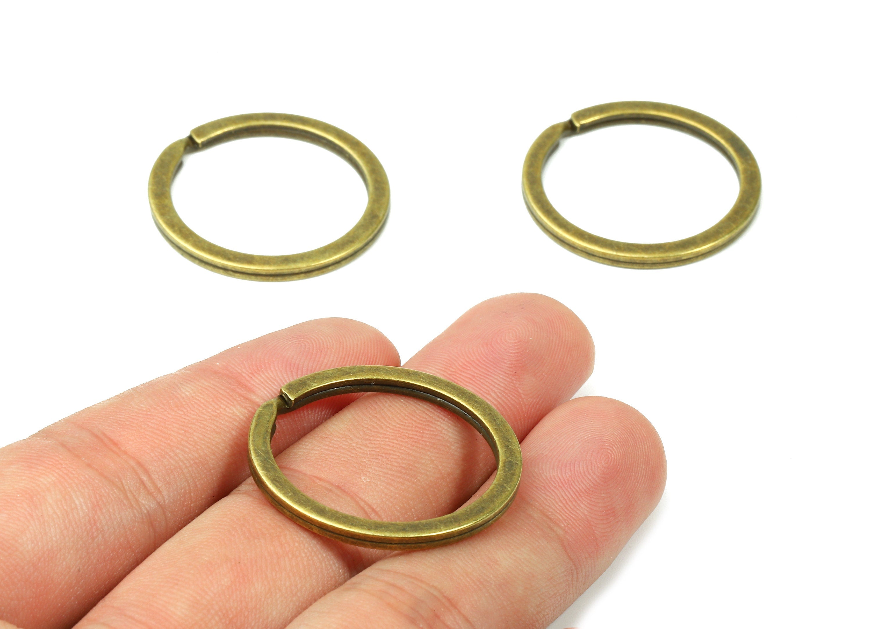 Antique Bronze Metal Key Rings - Falt Split Rings - Circle Key Rings - Keychain Connectors - Key Ring Findings - 29.8x29.8x2mm - PP2859AB - DOMEDBAZAAR