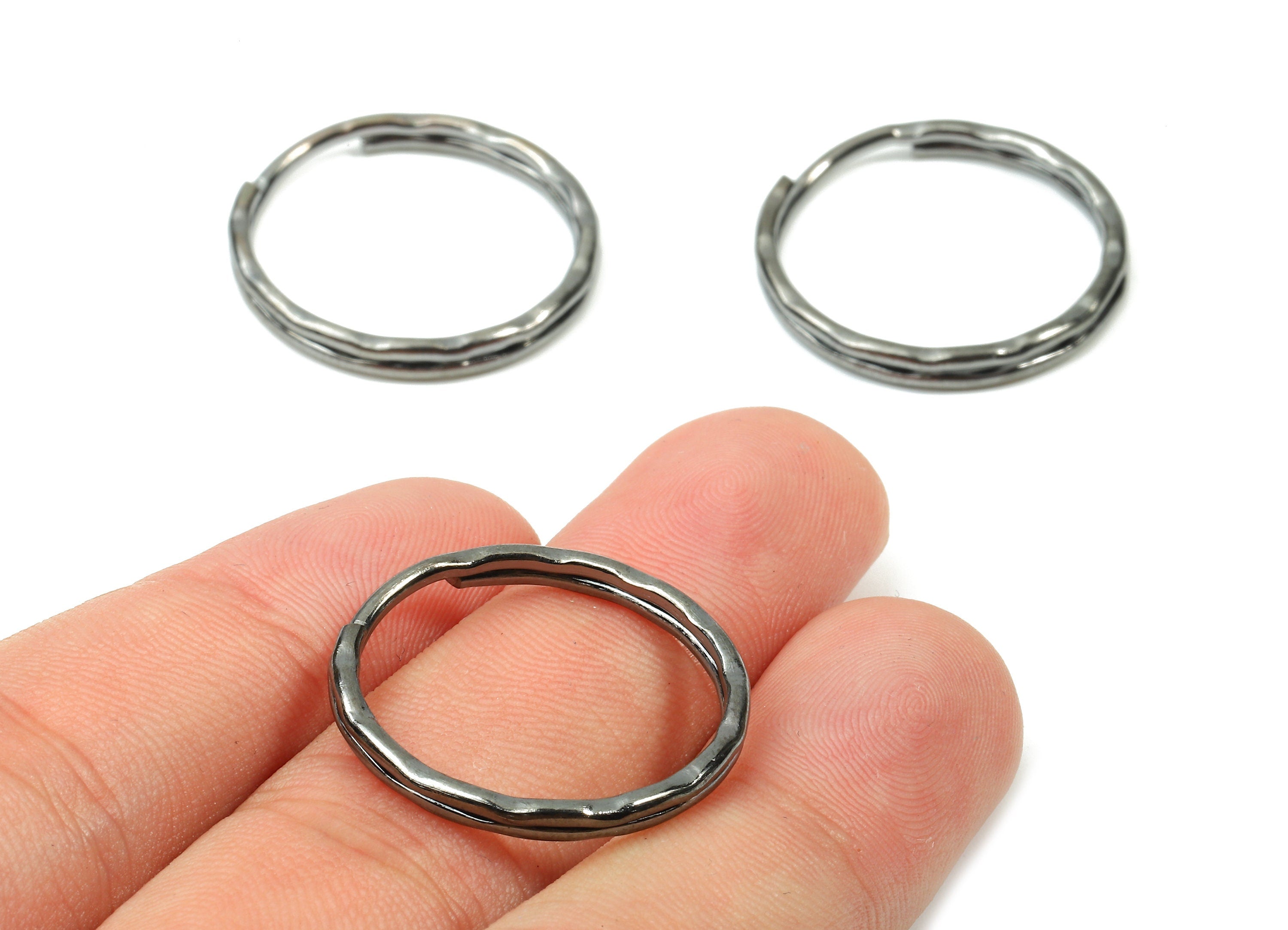 Gunmetal Metal Key Rings - Split Rings - Circle Key Rings - Keychain Connectors - Key Ring Findings - 24.67x24.67x1.5mm - PP2854GM - DOMEDBAZAAR