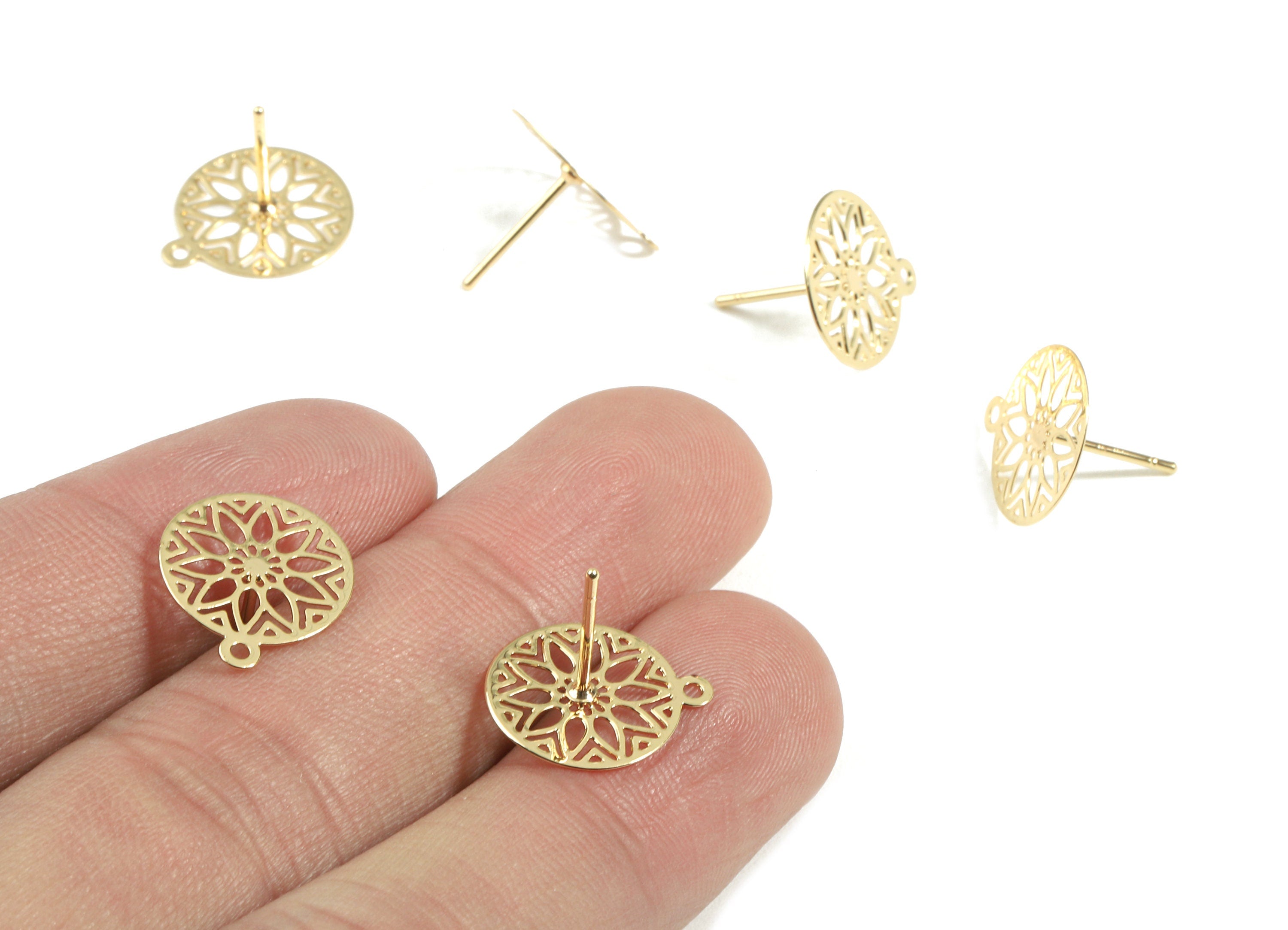 Brass Snowflake Earring Stud With Loop - Brass Round Earring Post - 18K Real Gold Plated Brass - 14.77x12.66x0.35mm - RGP2397 - DOMEDBAZAAR