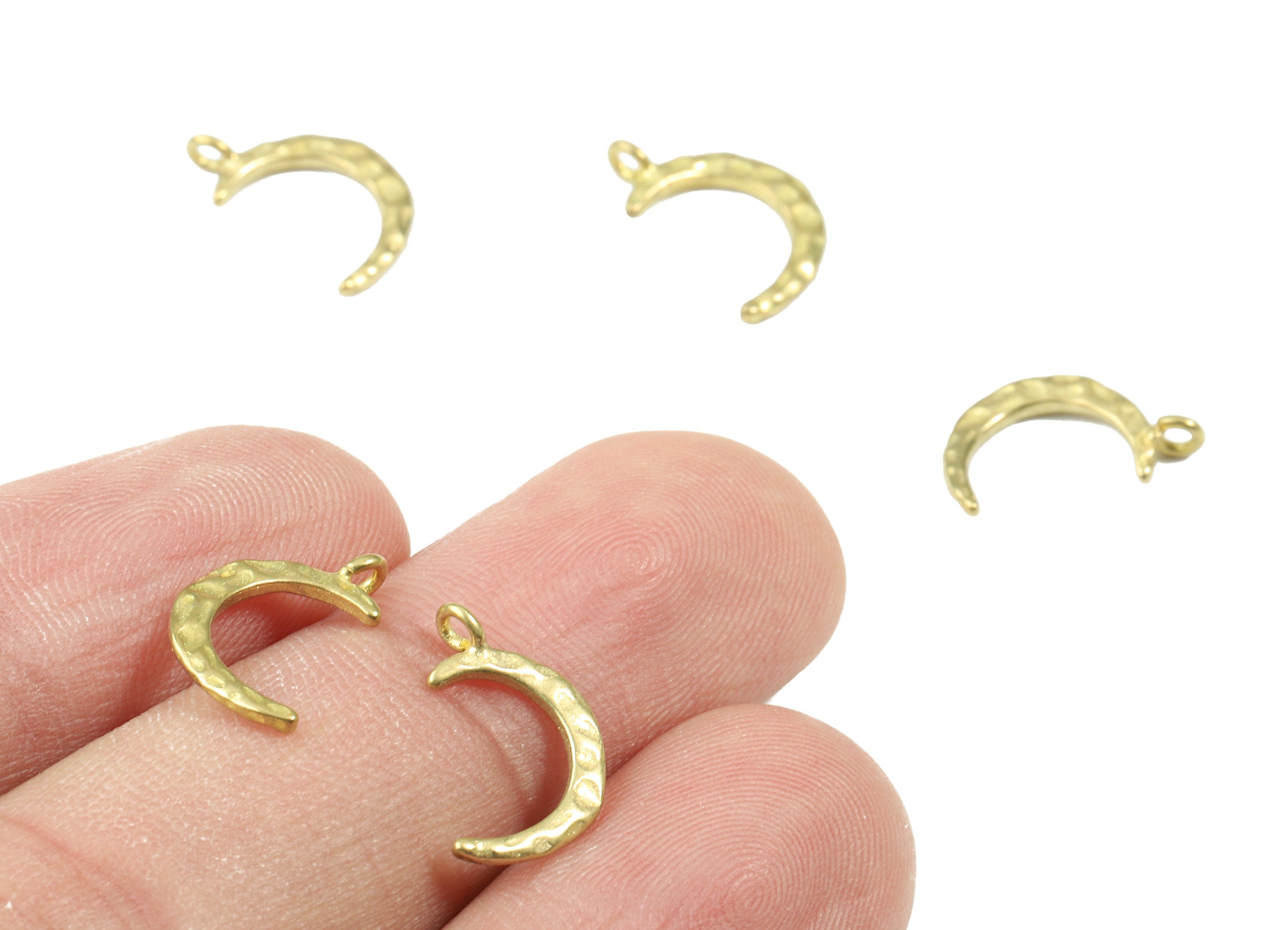 Brass Hammered Crescent Charms - Raw Brass Crescent Pendant - Earring Findings - Jewelry Supplies - 13.28x2.09x1.11mm - PP3061 - DOMEDBAZAAR