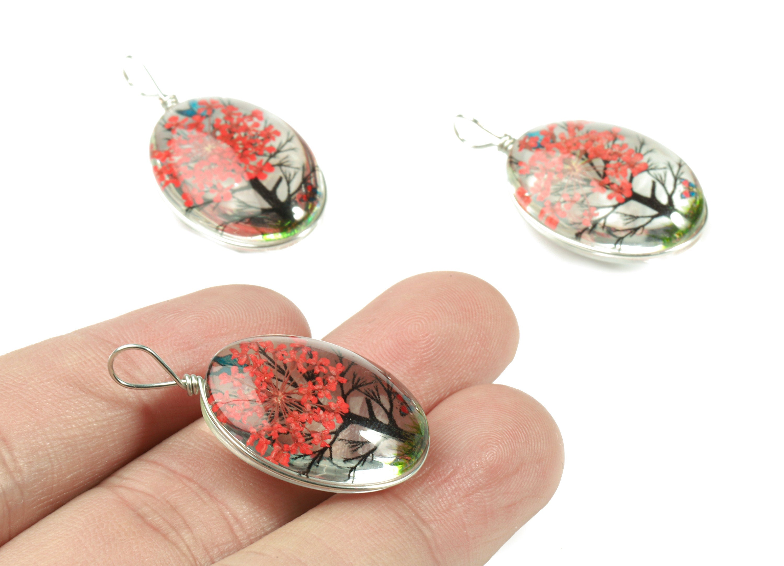 Real Flower Tree Pendant - Pressed Red Flower in Oval Glass - Handmade Pressed Natural Flower Jewelry - 36.74x18.55x10.53mm - GS1034C - DOMEDBAZAAR