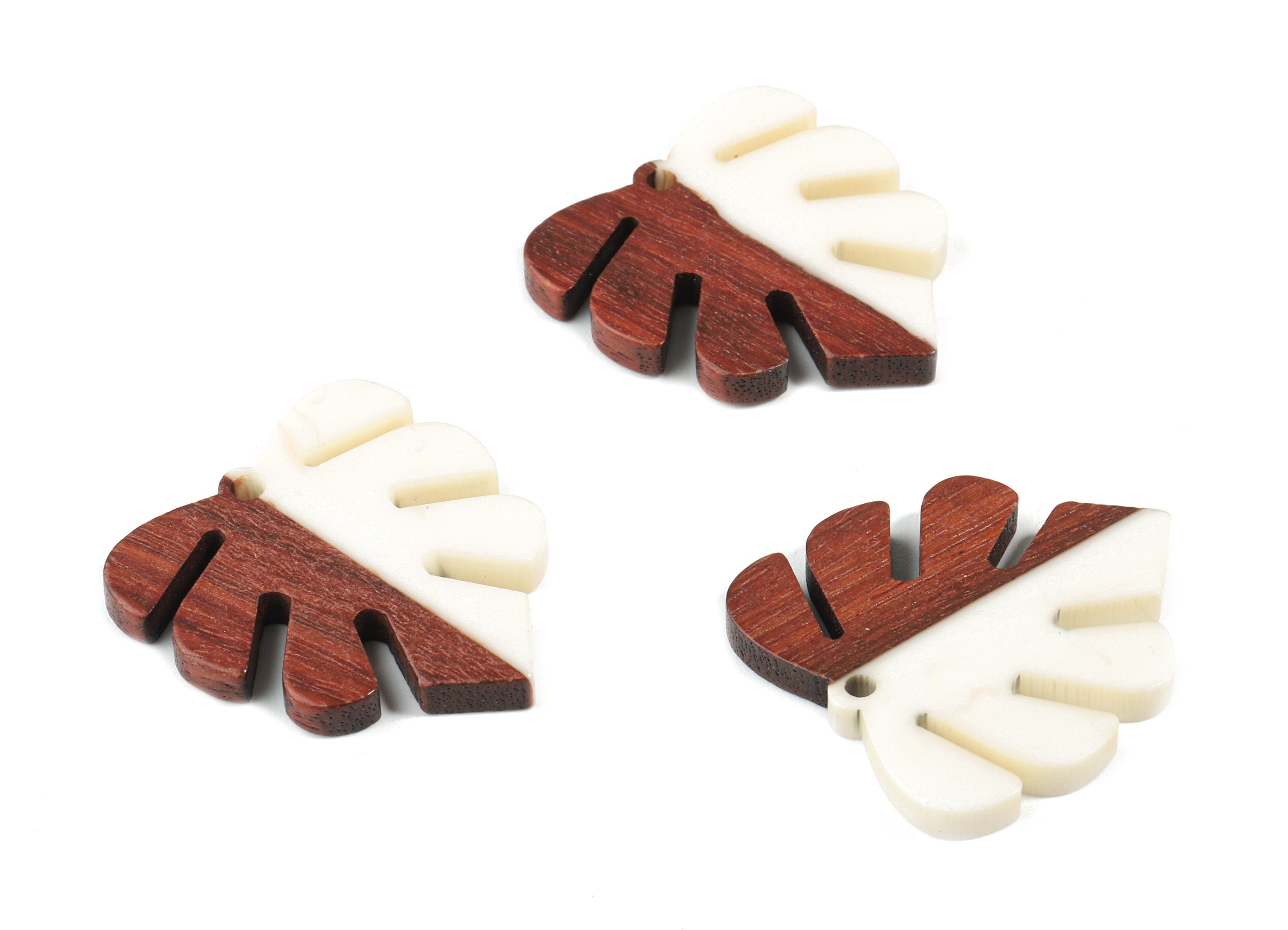 Epoxy Redwood Monstera Charm - Epoxy Resin Wood Leaf Pendant - Redwood and Resin Necklace - Jewelry Supplies - 30.45x28.25x3.83mm - BB1094H - DOMEDBAZAAR