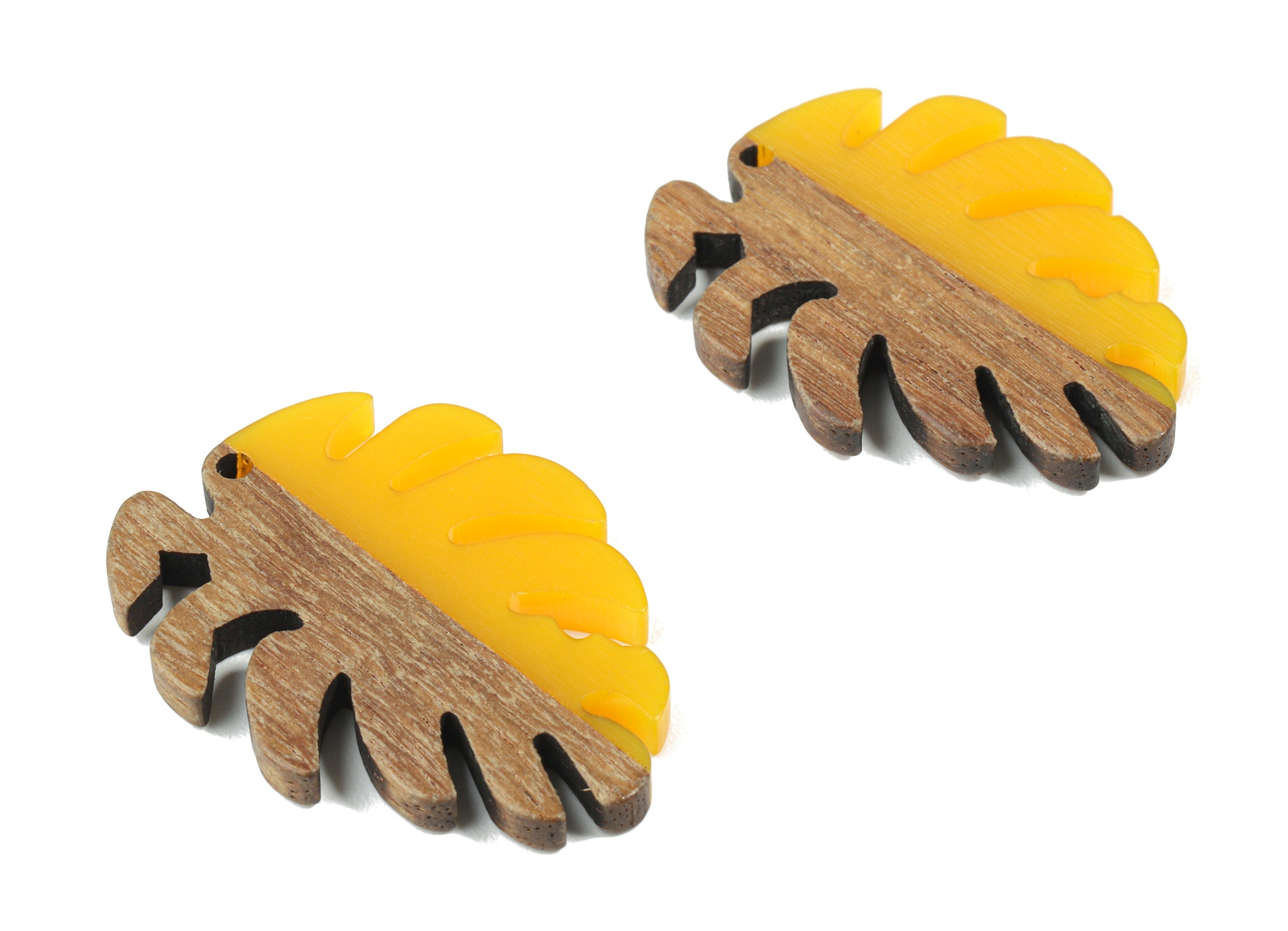 Epoxy Redwood Monstera Charm - Epoxy Resin Wood Leaf Pendant - Redwood and Resin Necklace - Jewelry Supplies - 38.26x29.06x3.67mm - BB1095C - DOMEDBAZAAR