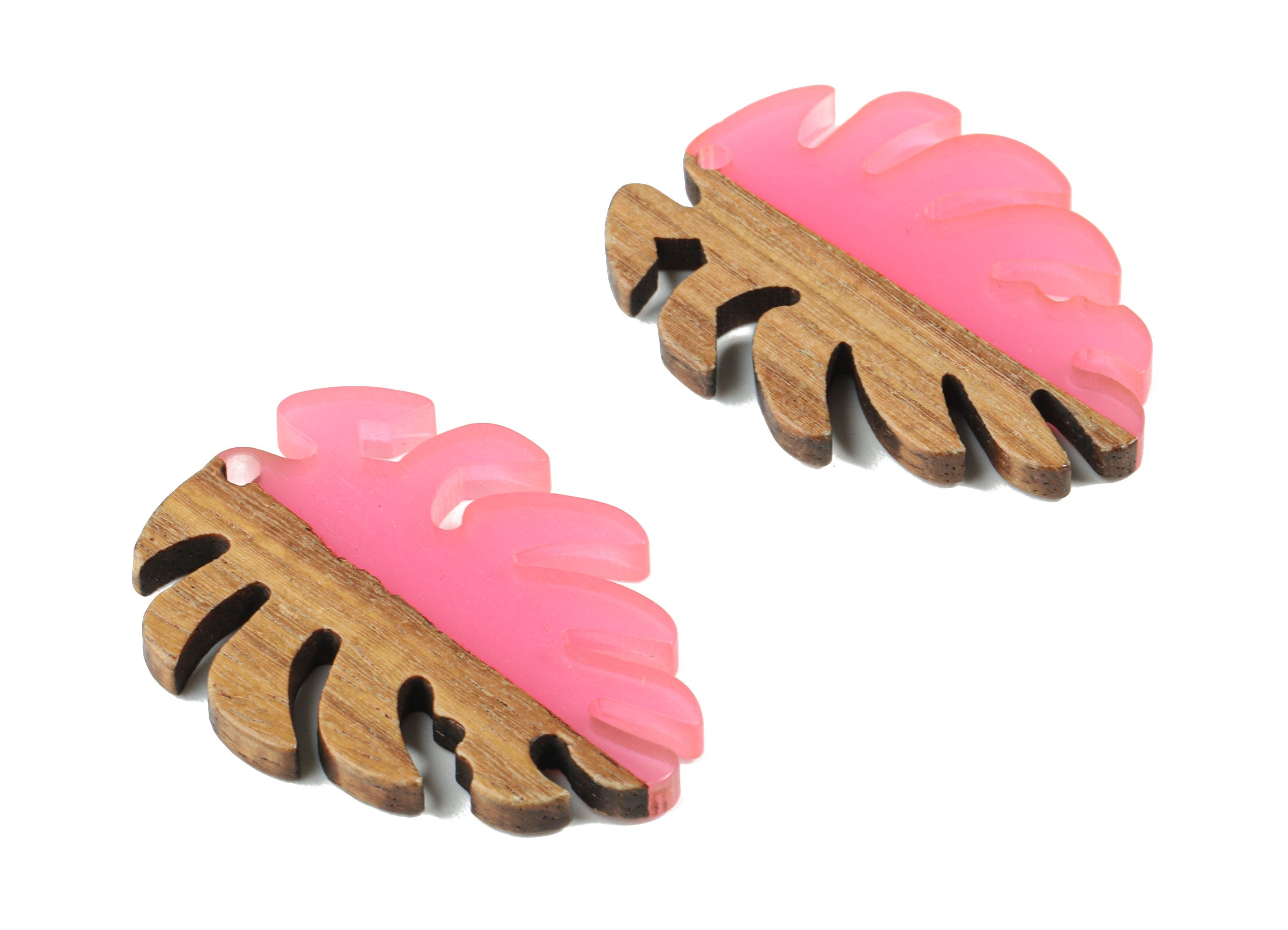 Epoxy Redwood Monstera Charm - Epoxy Resin Wood Leaf Pendant - Redwood and Resin Necklace - Jewelry Supplies - 38.26x29.06x3.67mm - BB1095D - DOMEDBAZAAR