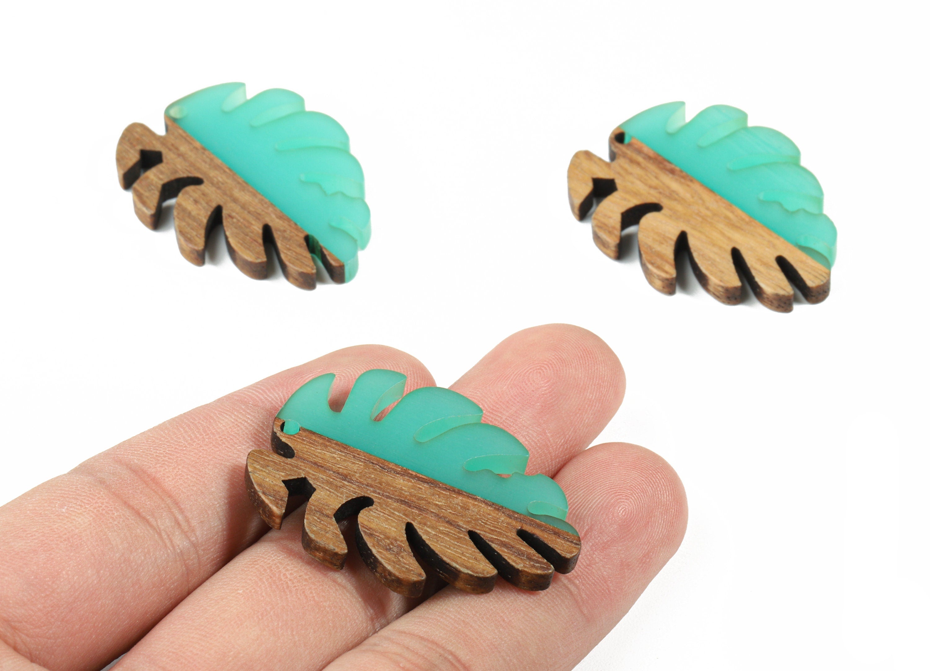 Epoxy Redwood Monstera Charm - Epoxy Resin Wood Leaf Pendant - Redwood and Resin Necklace - Jewelry Supplies - 38.26x29.06x3.67mm - BB1095E - DOMEDBAZAAR