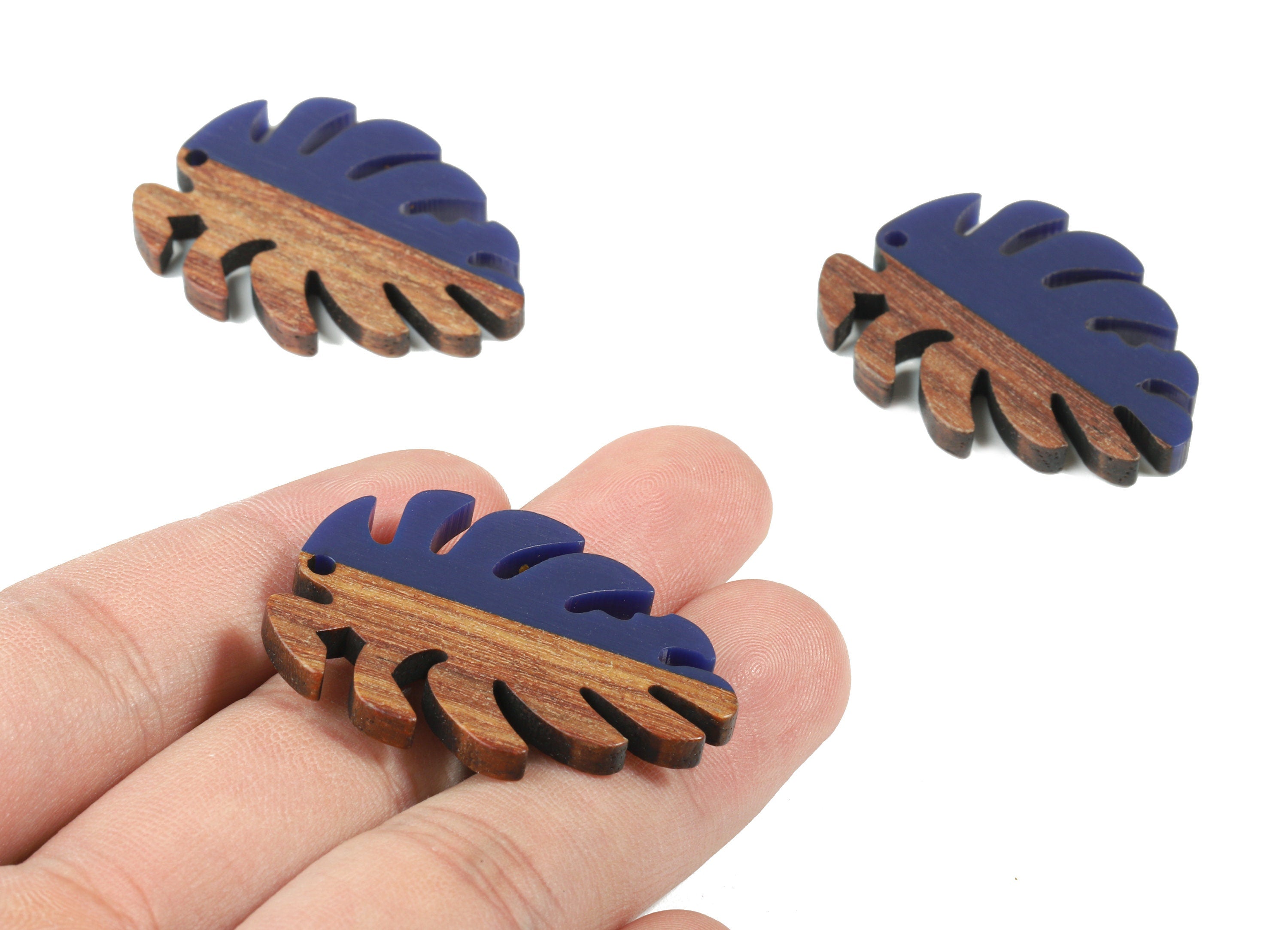 Epoxy Redwood Monstera Charm - Epoxy Resin Wood Leaf Pendant - Redwood and Resin Necklace - Jewelry Supplies - 38.26x29.06x3.67mm - BB1095G - DOMEDBAZAAR