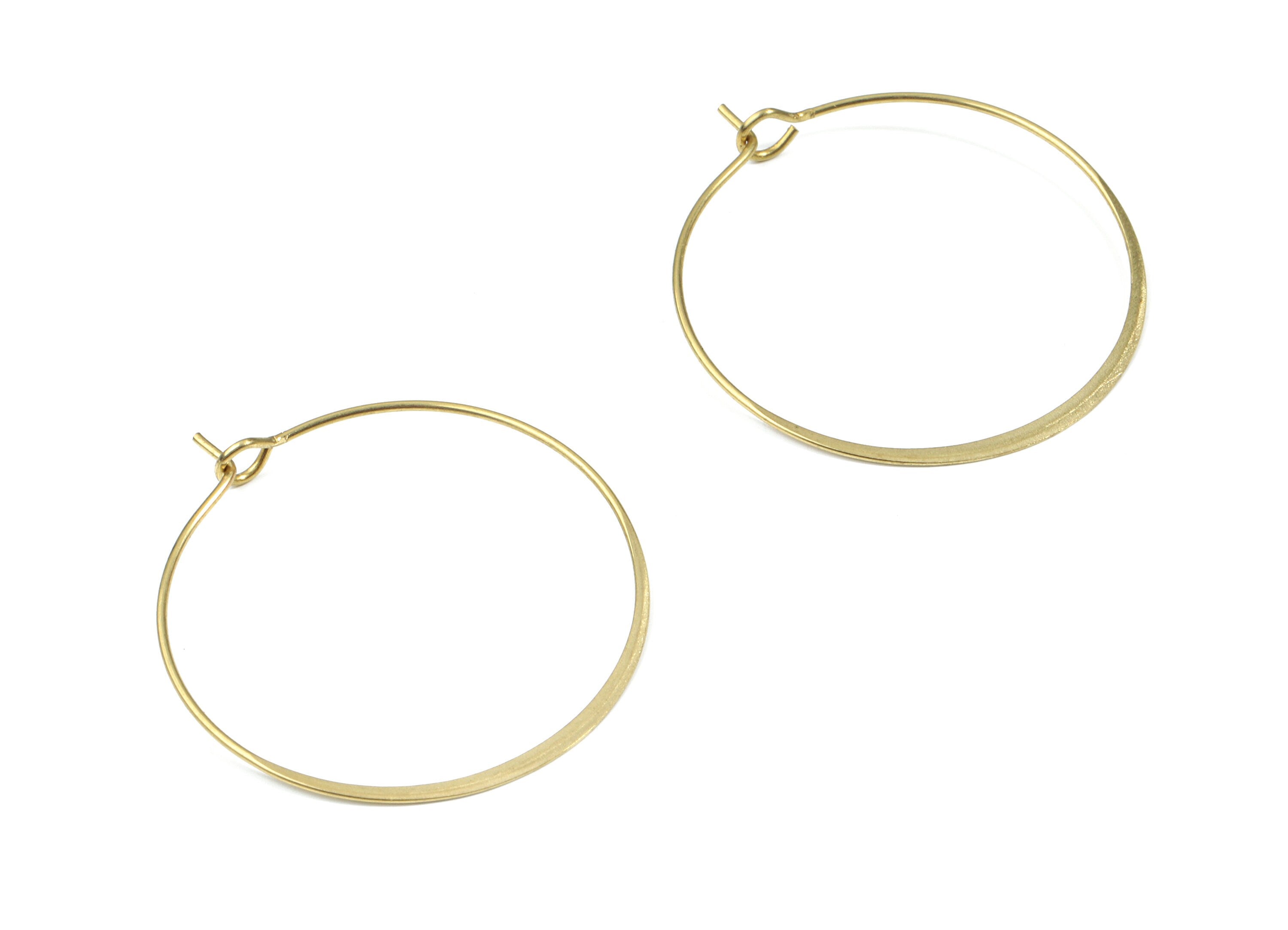 Brass Hammered Earring Hoop - Raw Brass Circle Ear Wire #30 - Earring Findings - Jewelry Supplies - 33.58x30.55x0.68mm - PP3181 - DOMEDBAZAAR