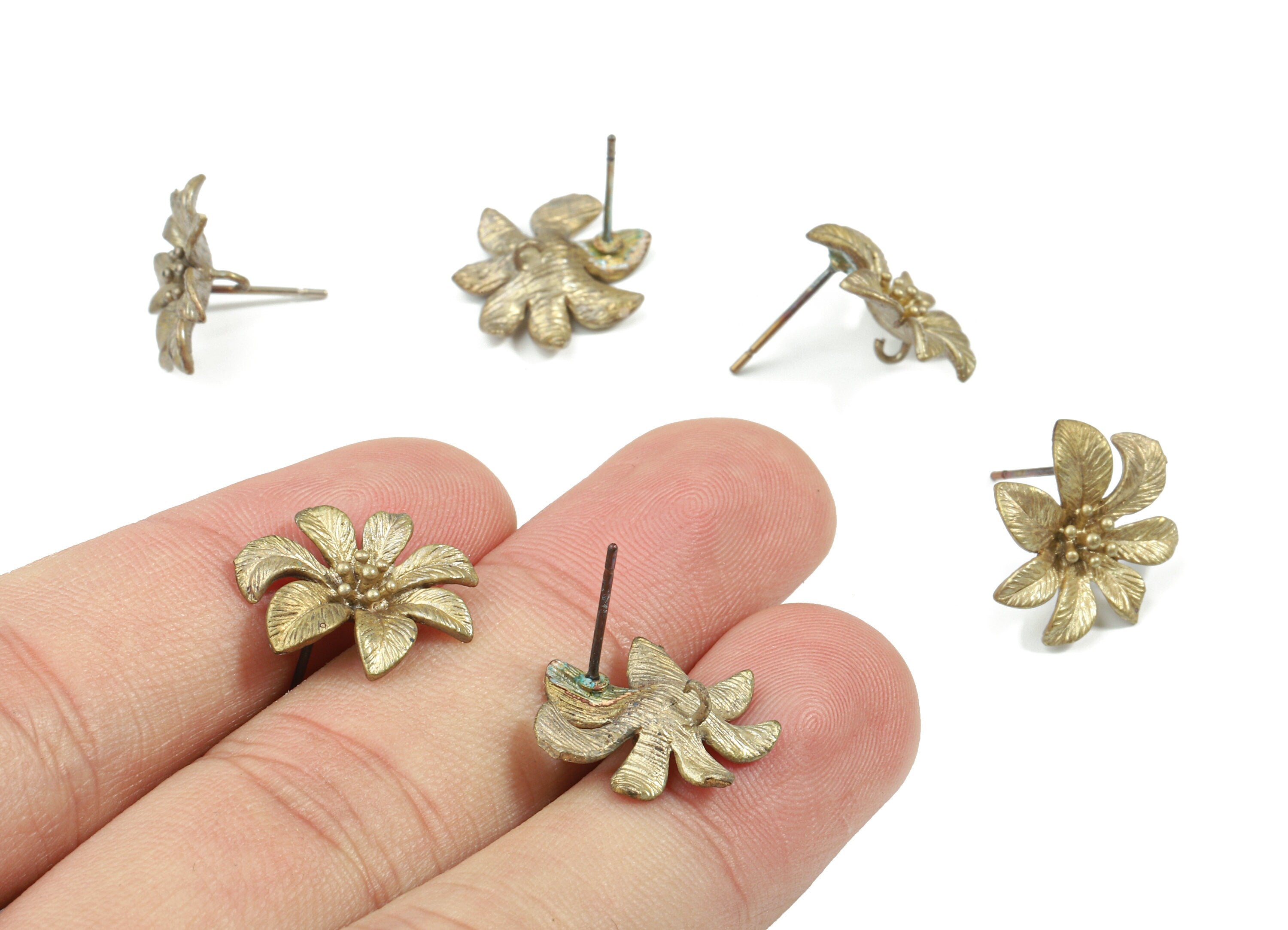 Brass Flower Earring Stud With Loop - Raw Brass Flower Earring Post - Steel Needle - Jewelry Supplies - 17.03x14.8x2.9mm - PP3205 - DOMEDBAZAAR