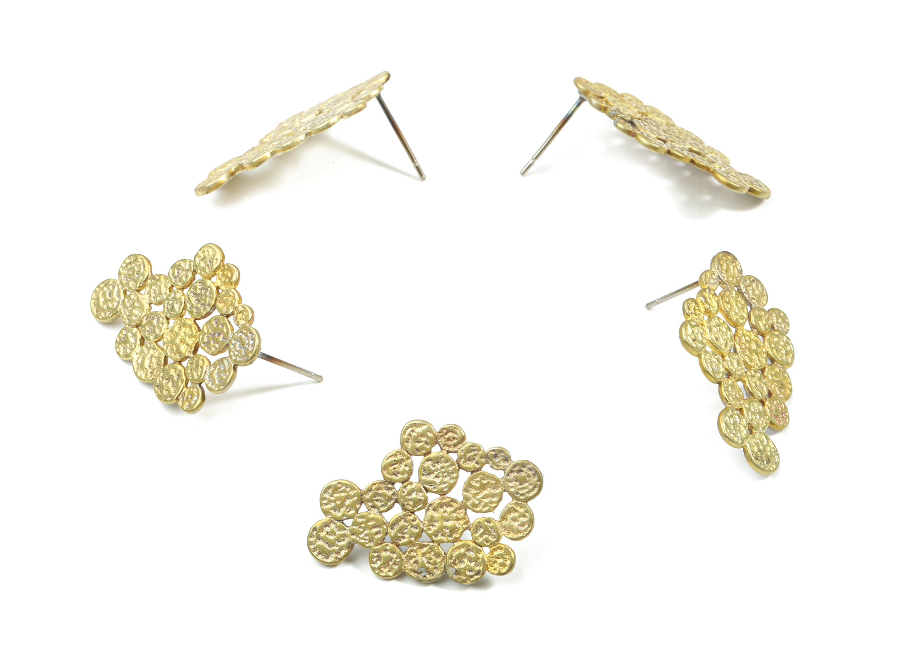 Brass Grape Earring Stud - Raw Brass Grape Earring Post - Steel Stud - Earring Post - Jewelry Supplies - 25.57x16.9x1.18mm - PP3218 - DOMEDBAZAAR