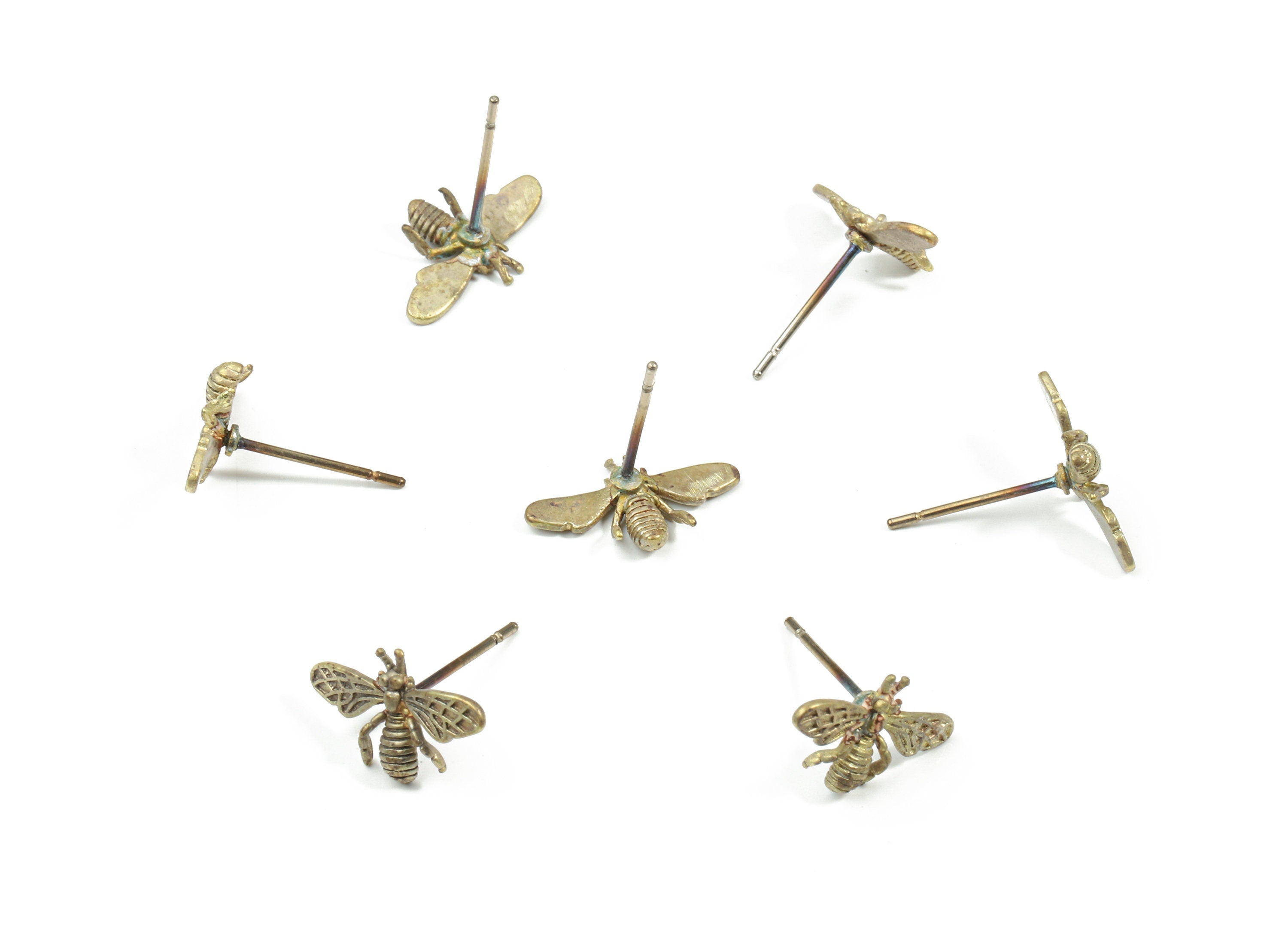 Brass Bee Earring Stud - Raw Brass Bee Earring Post - Steel Stud - Earring Post - Jewelry Supplies - 15.71x16.19x1.59mm - PP3203 - DOMEDBAZAAR