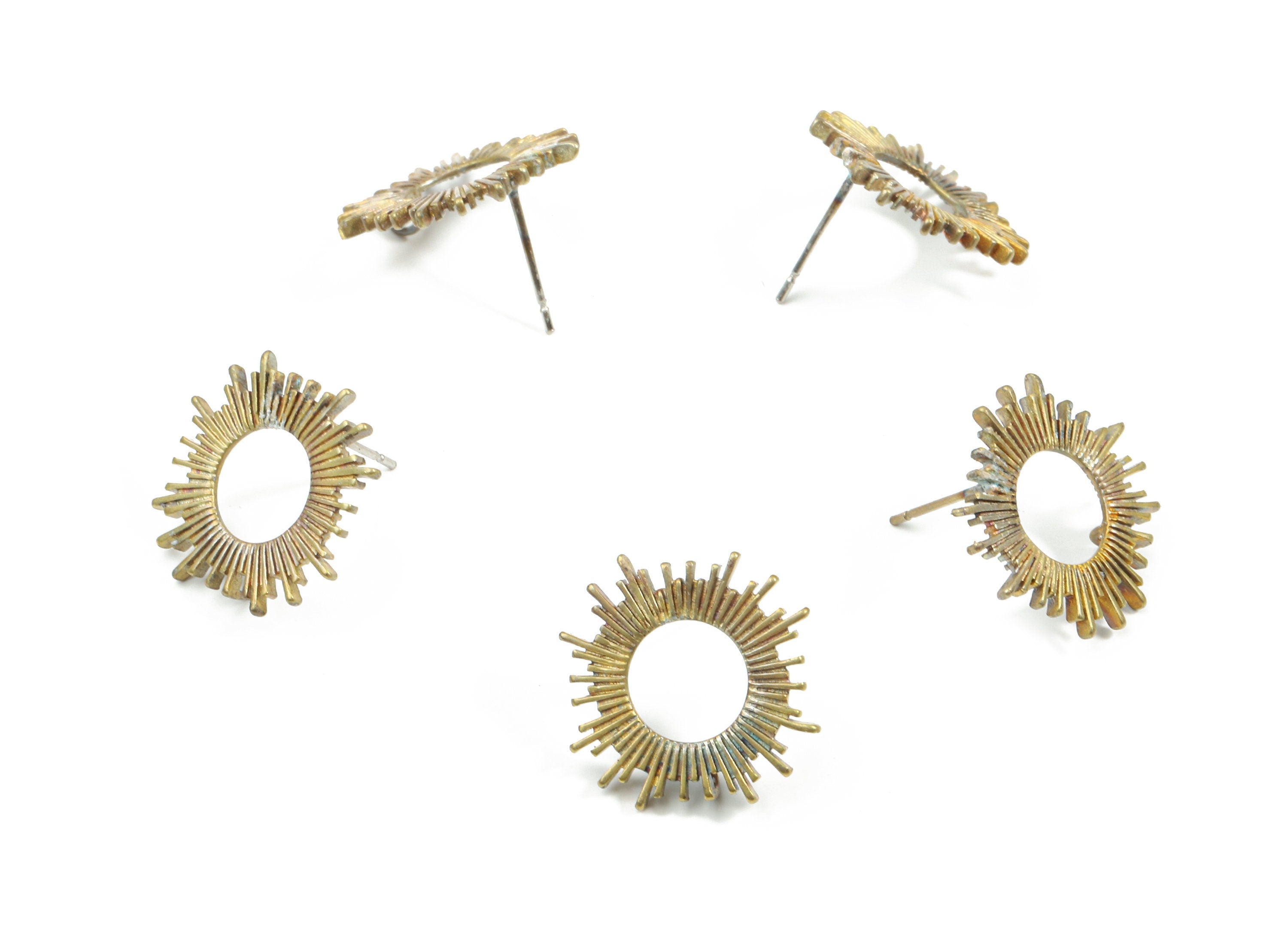 Brass Sun Earring Stud With Loop - Raw Brass Sun Earring Post - Steel Stud - Earring Post - Jewelry Supplies - 18.75x18.75x1.63mm - PP3204 - DOMEDBAZAAR