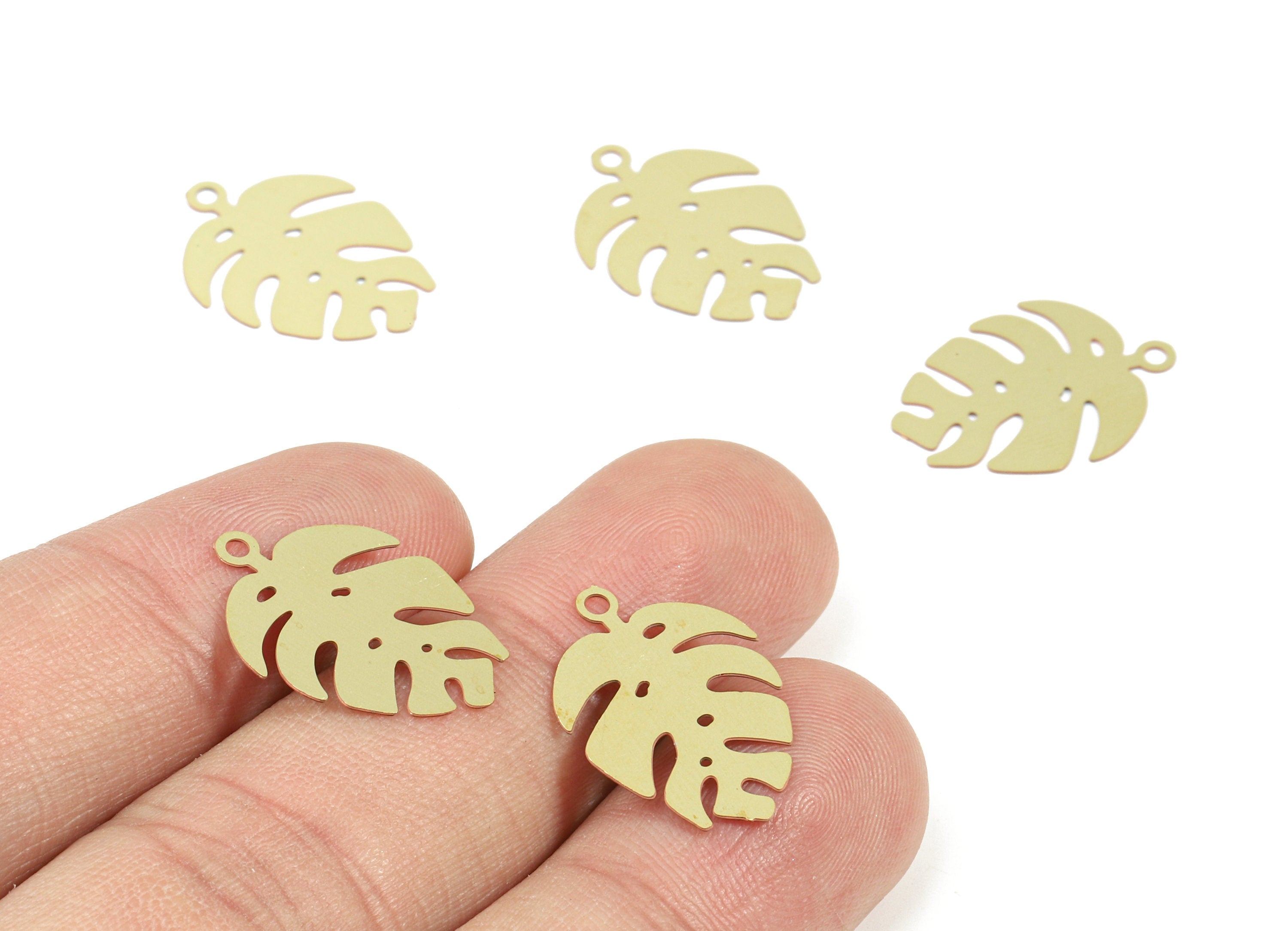 Brass Monstera Earring Charms - Raw Brass Monstera Pendant - Earring Findings - Jewelry Supplies - 19.77x14.13x0.3mm - JJC10715 - DOMEDBAZAAR