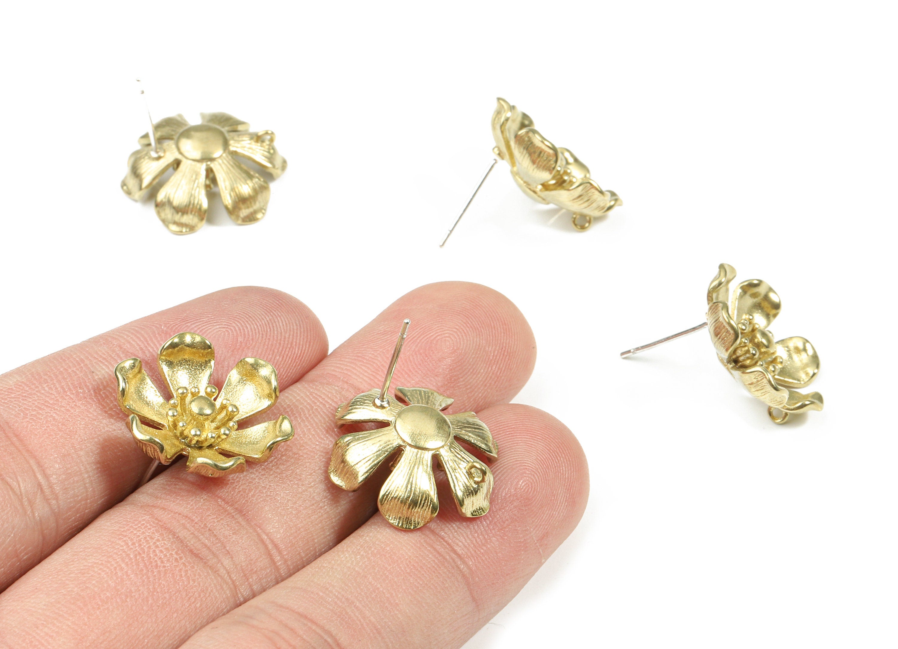 Brass Flower Earring Stud With Loop - Raw Brass Water Lily Earring Post - 325 Real Silver Stud - Jewelry Supplies - 17.3x17.3x1.7mm - PP3248 - DOMEDBAZAAR