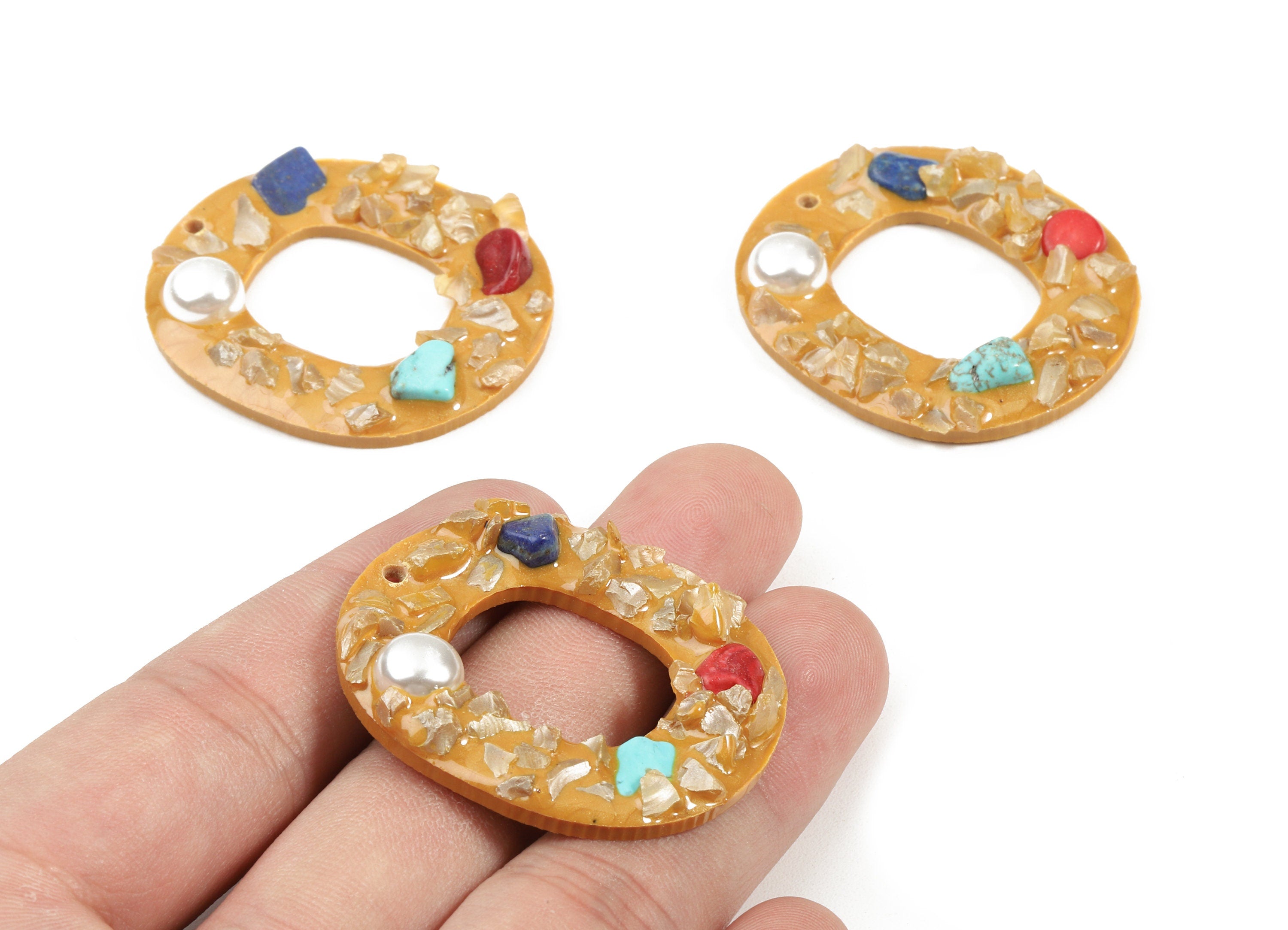 Resin Oval Charms With Gravel and Pearl - Resin Oval Graveled Pendant - Earring Findings - Jewelry Supplies - 40.8x36.3x7.09mm - RC1128A - DOMEDBAZAAR