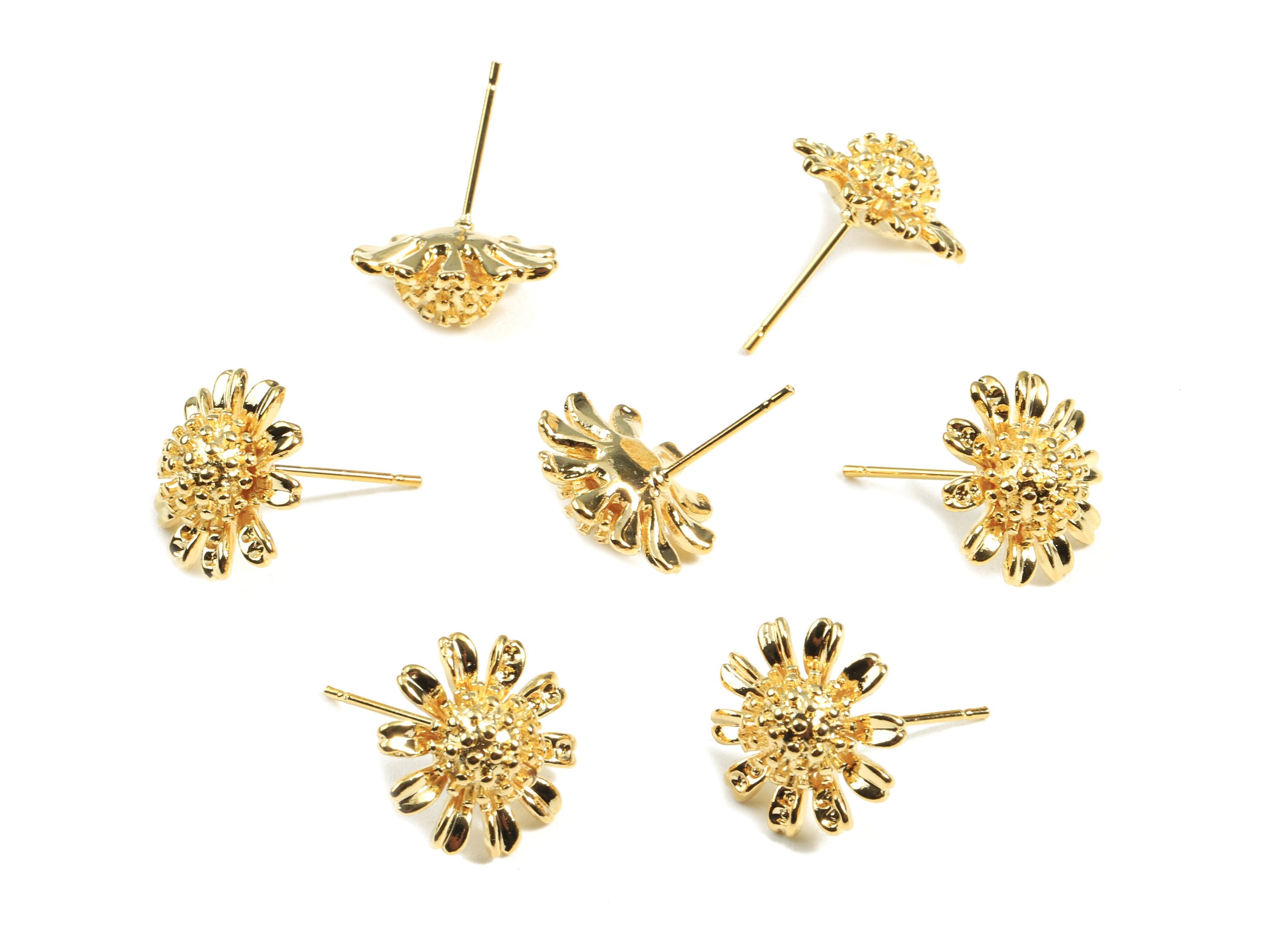 Brass Daisy Earring Stud - Brass Daisy Earring Post - 18K Real Gold Plated Brass - Surgical Stud - 15.17x6.86x1.64mm - RGP2379 - DOMEDBAZAAR