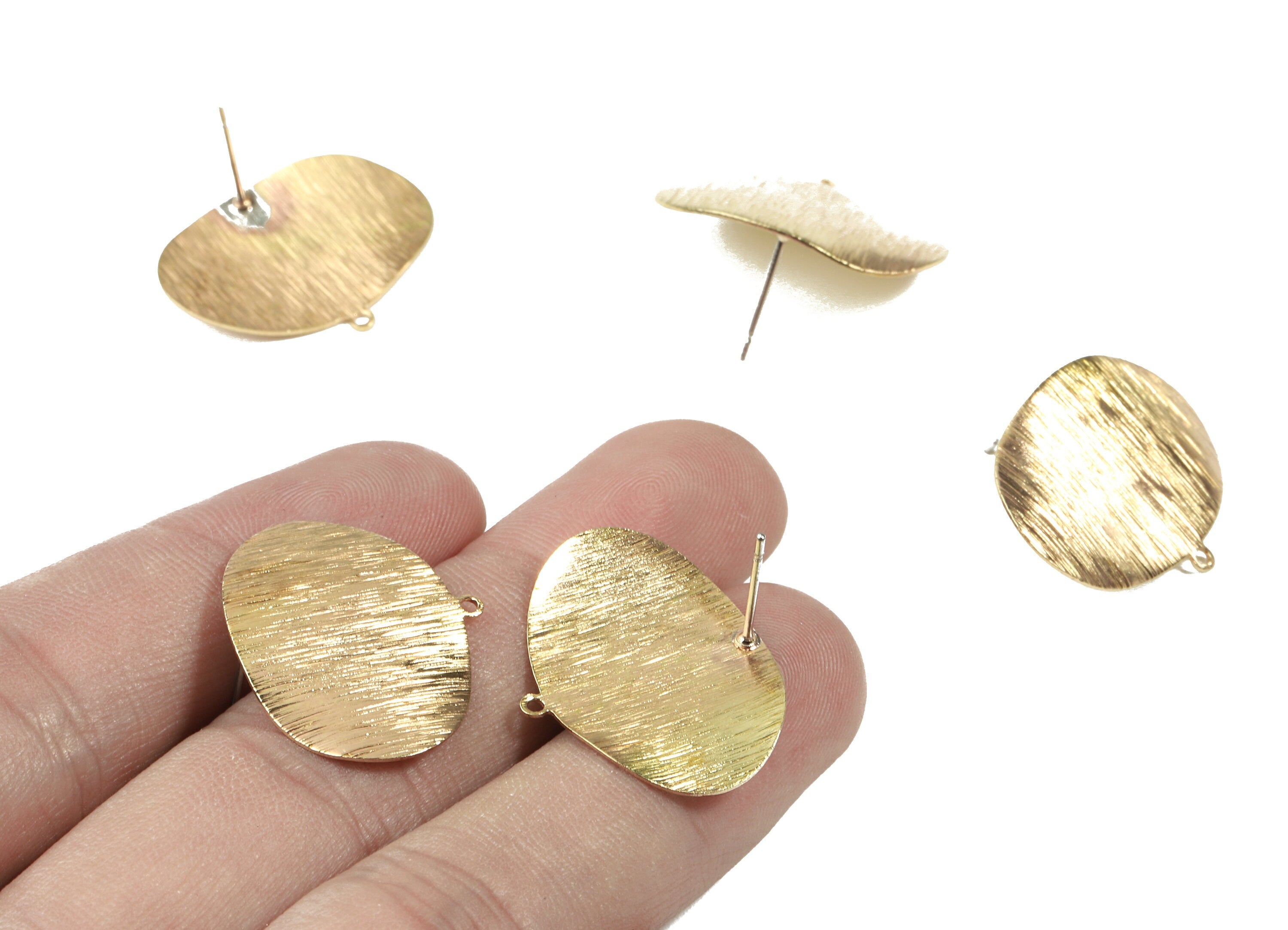 Brass Oval Earring Stud With Loop - Raw Brass Oval Earring Post - Earring Post - Jewelry Supplies - 25.3x20x0.79mm - PP3052 - DOMEDBAZAAR